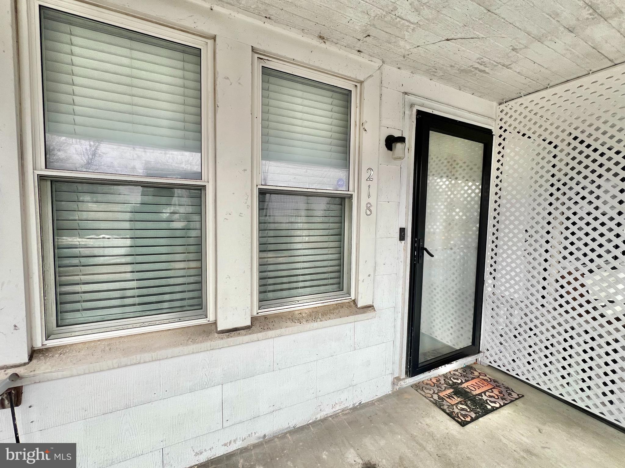 218 W FRANKLIN STREET