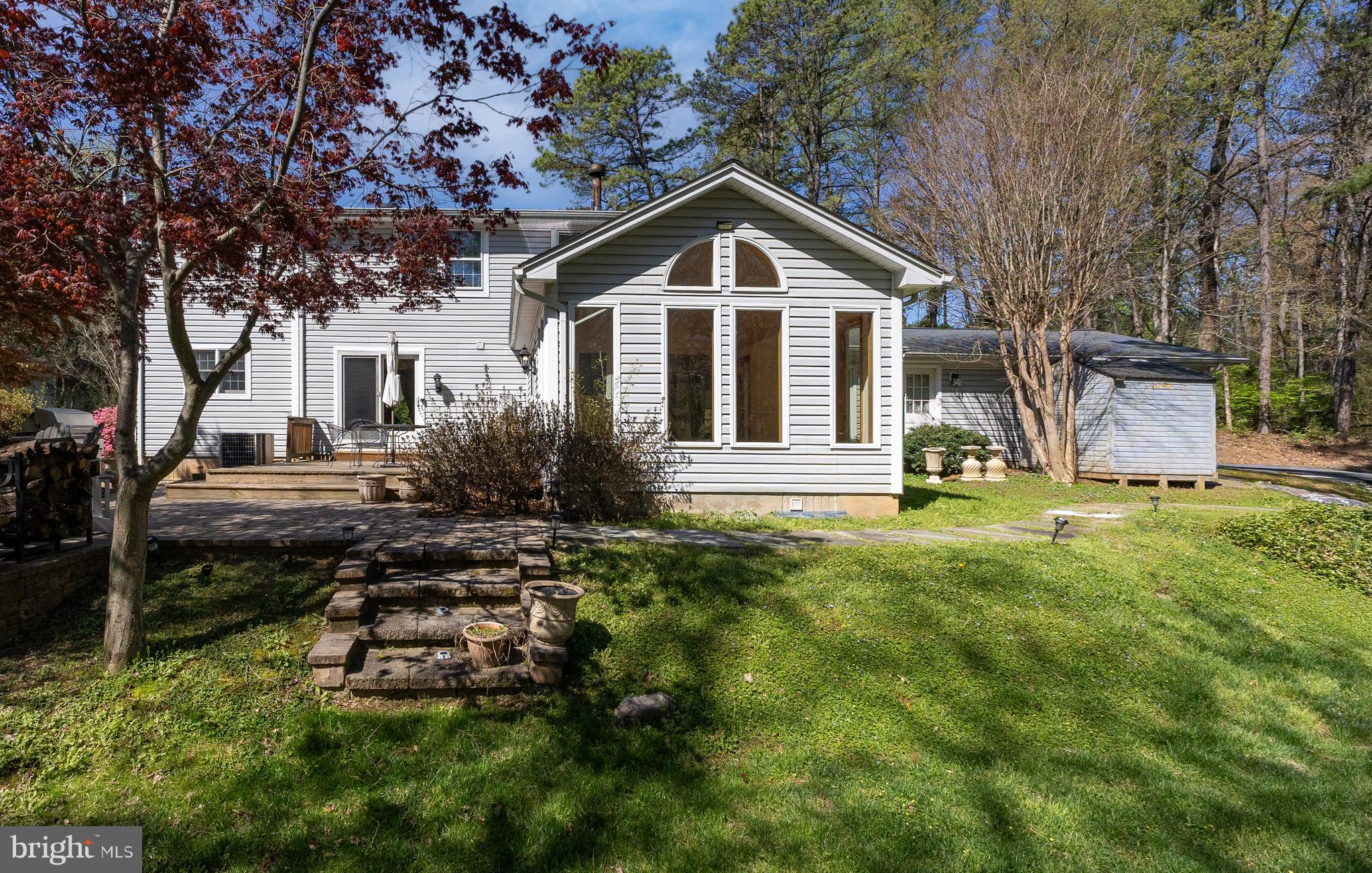 RESTON - Residential