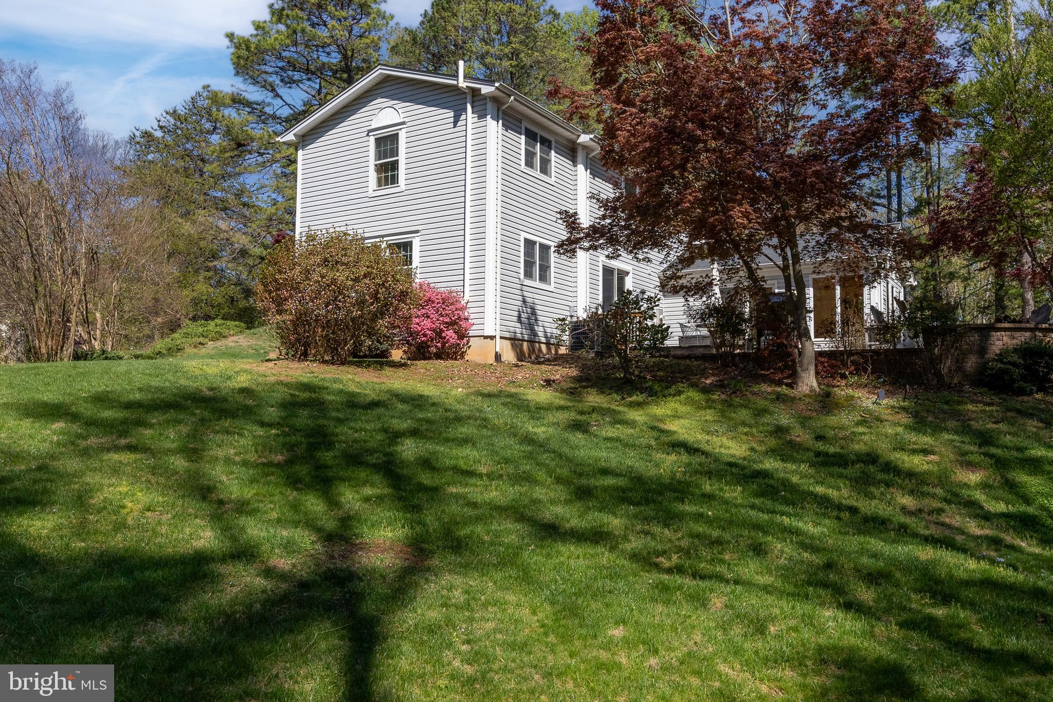 RESTON - Residential