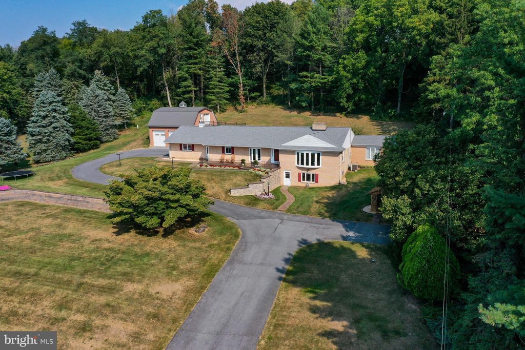 Photo of 175 Durlach Hill Road, Stevens, PA 17578 (MLS # PALA2040780)