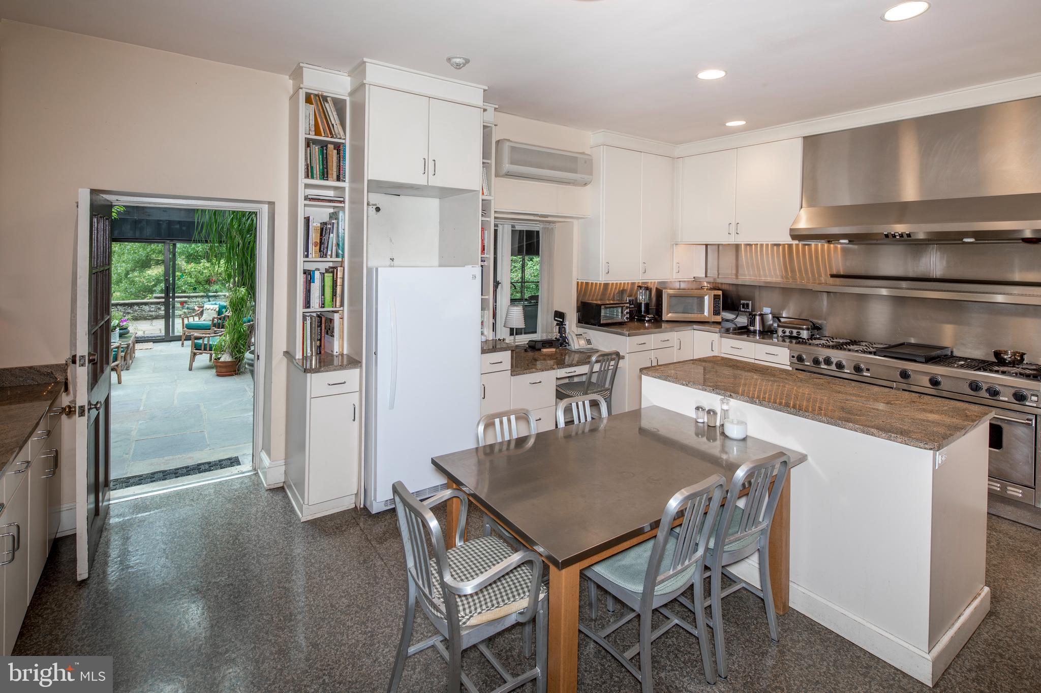 WYNDMOOR - Residential