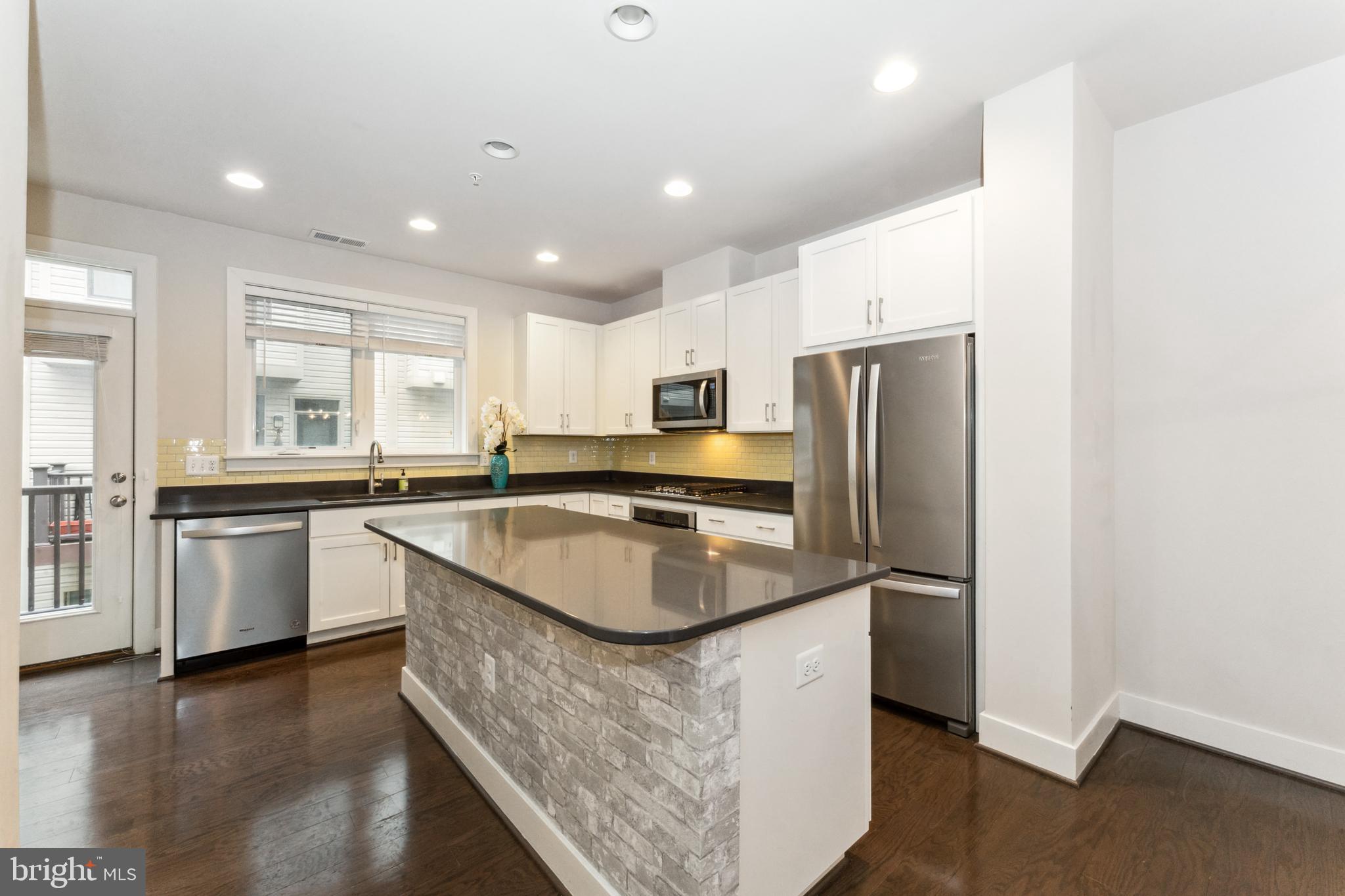 WESTSIDE AT SHADY GROVE METRO - Residential Lease