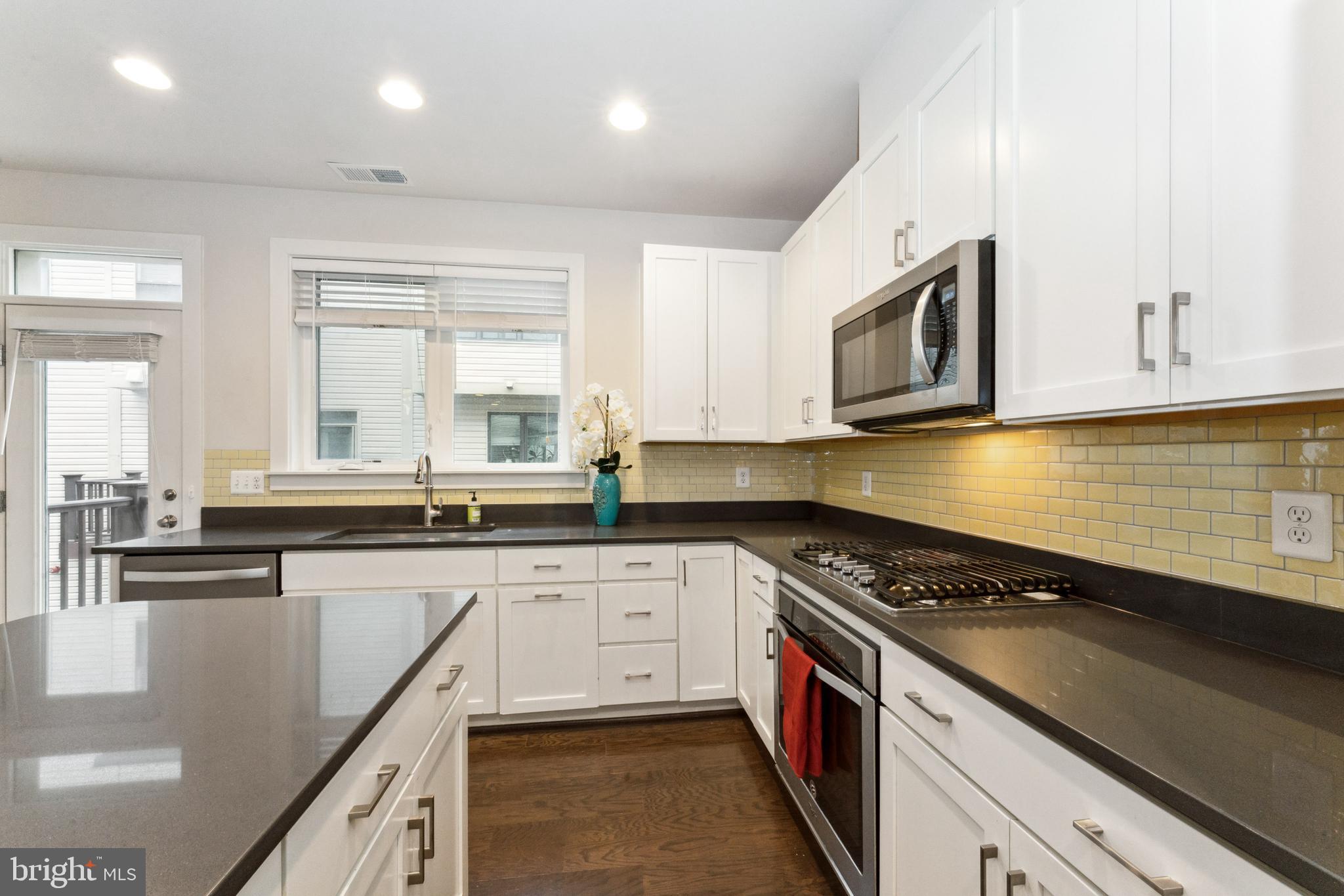 WESTSIDE AT SHADY GROVE METRO - Residential Lease