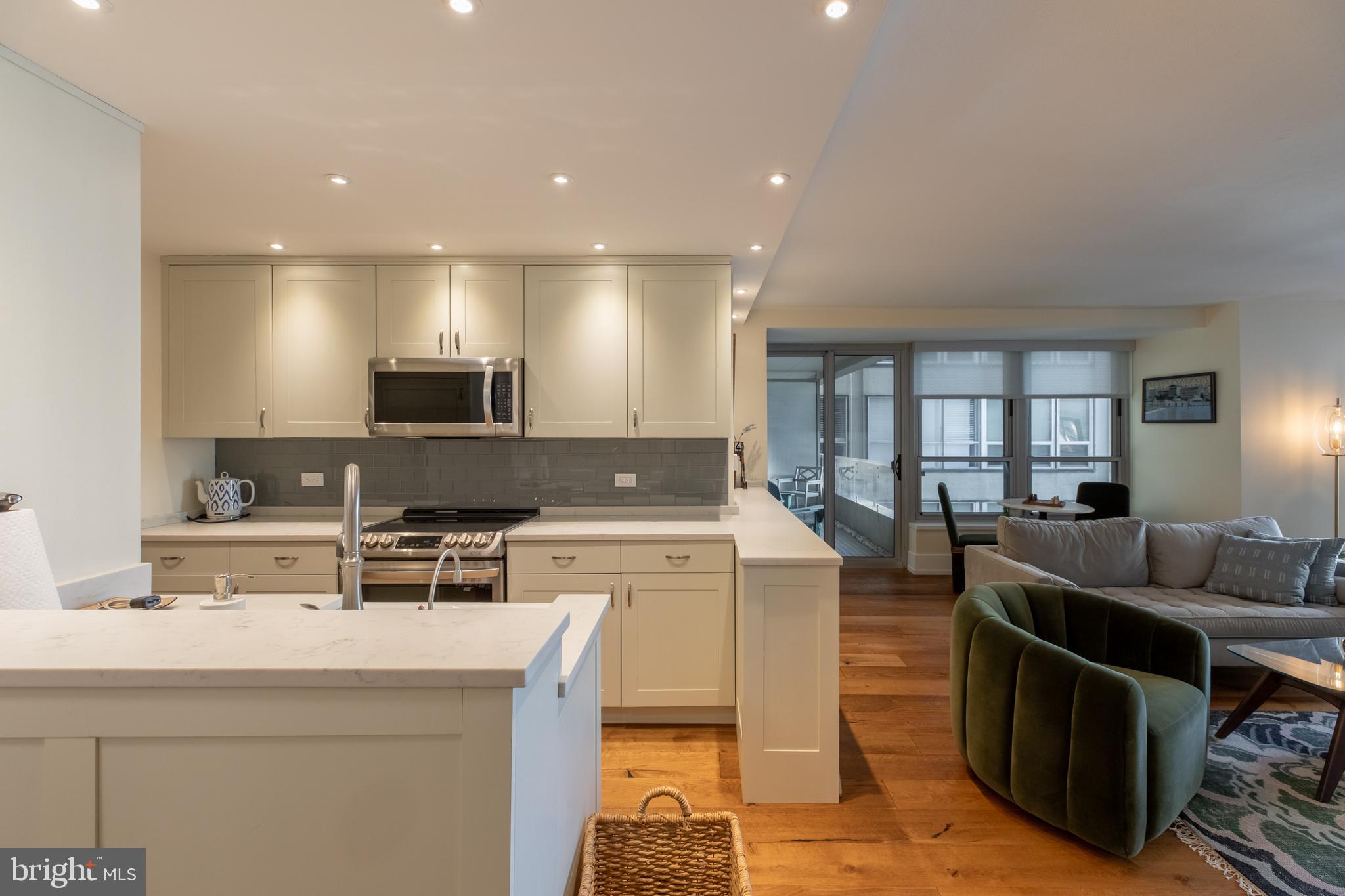 RITTENHOUSE SQUARE - Residential