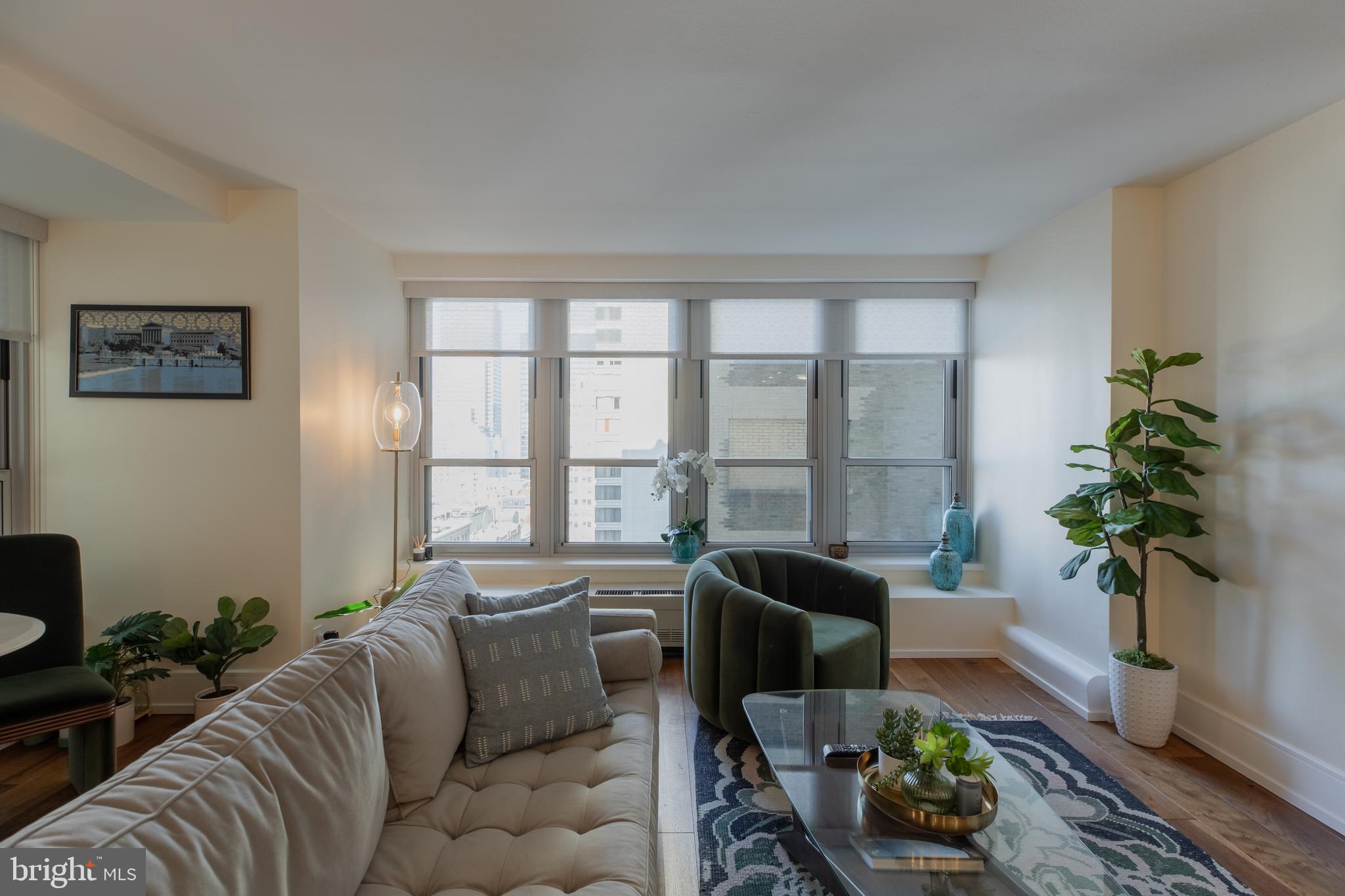 226 W RITTENHOUSE SQUARE 30 1501