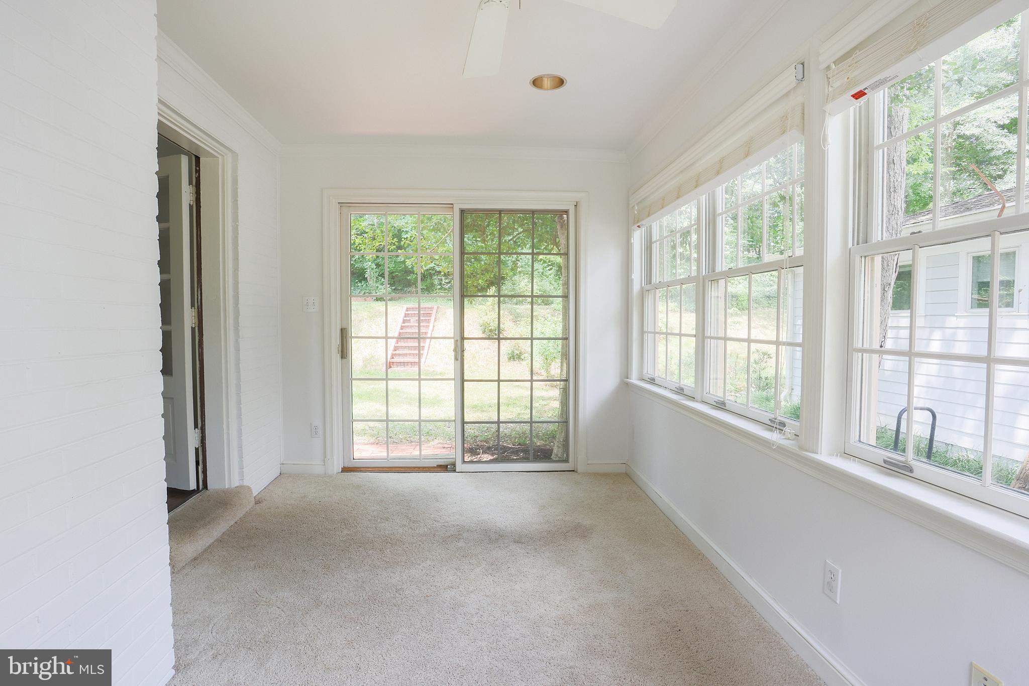 LOCUST HILL ESTATES - Residential