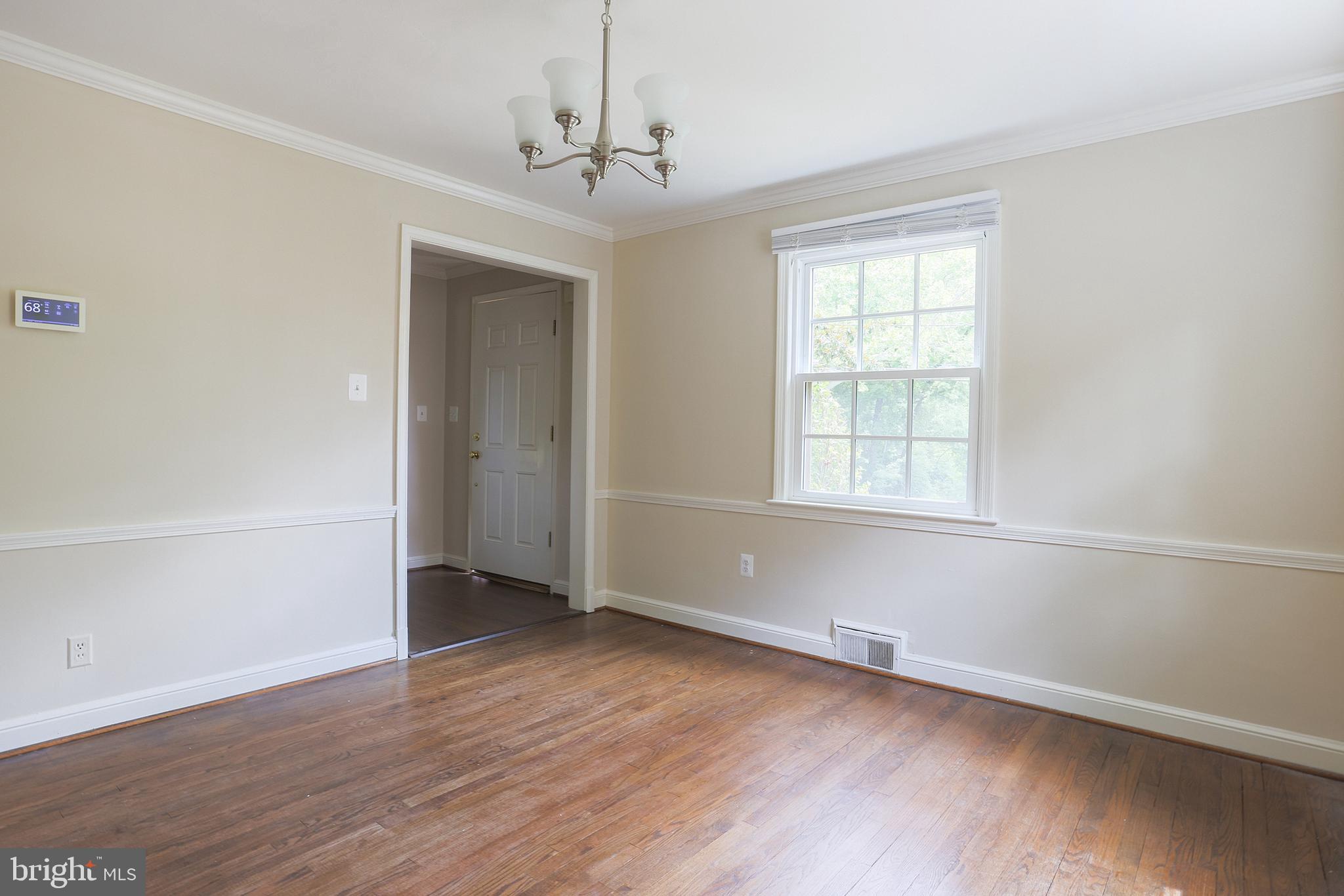 LOCUST HILL ESTATES - Residential