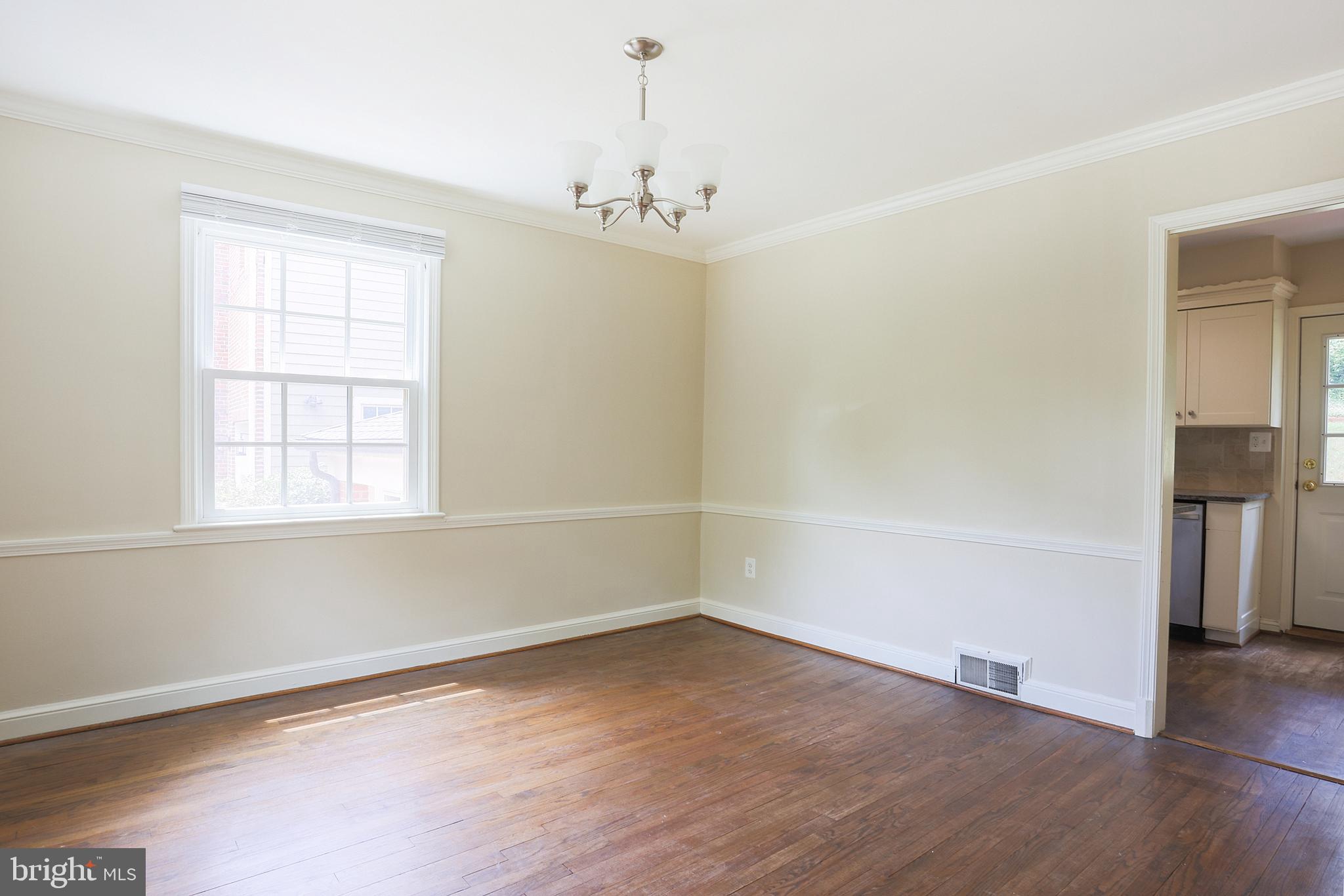 LOCUST HILL ESTATES - Residential