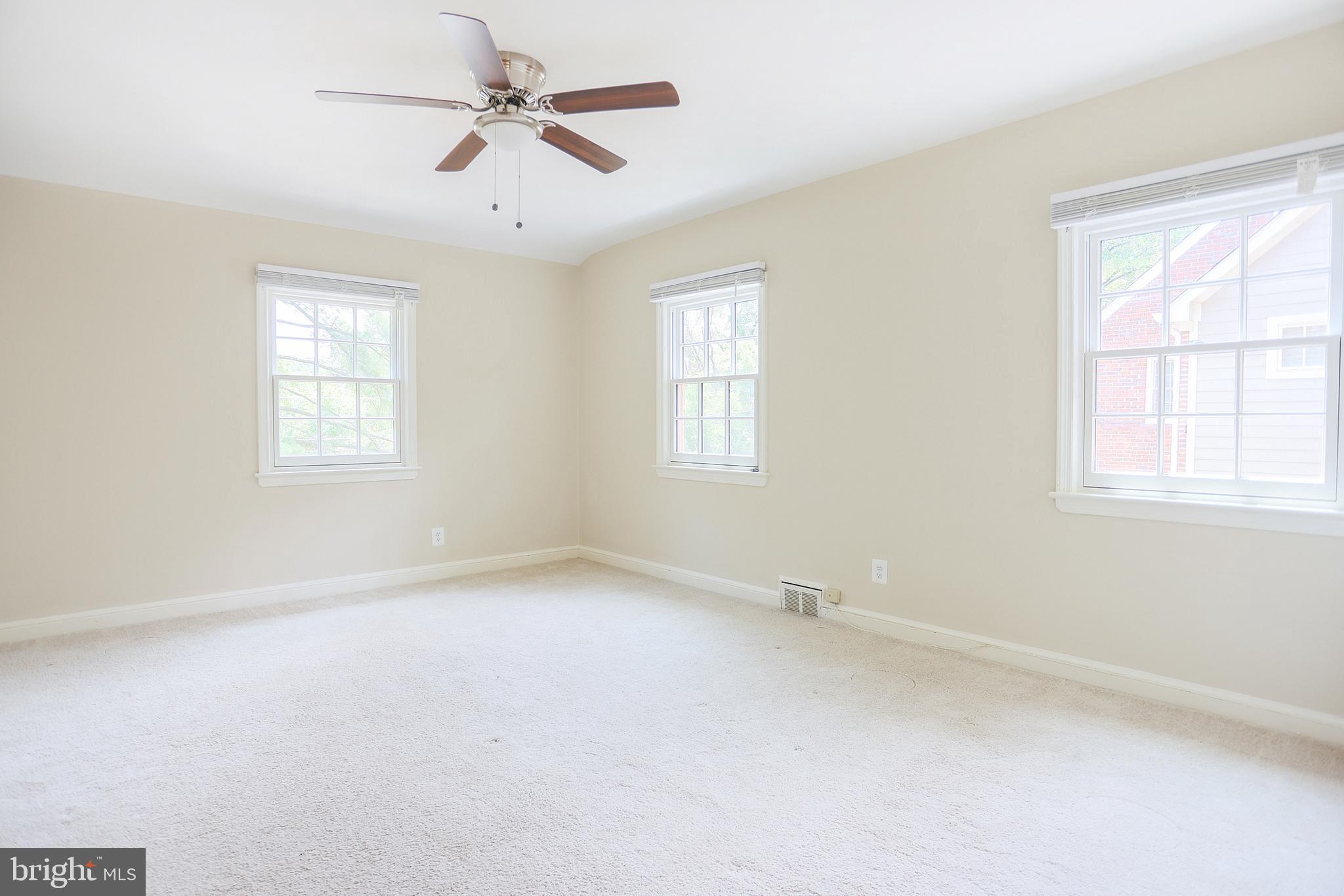 LOCUST HILL ESTATES - Residential