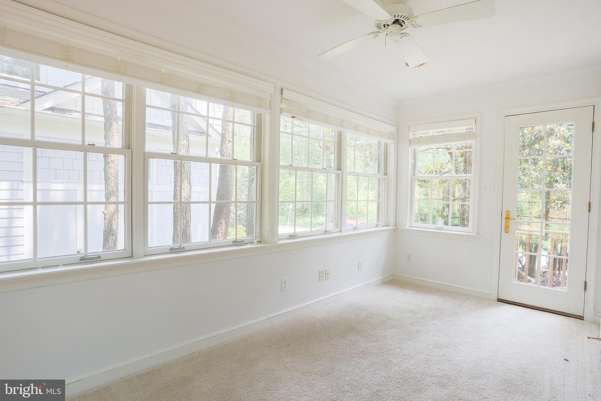 LOCUST HILL ESTATES - Residential