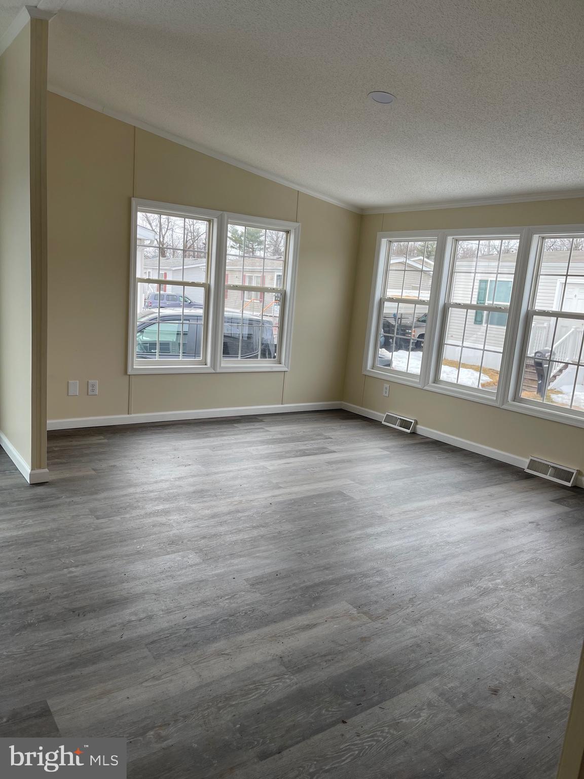 PENN VALLEY MHP - Residential