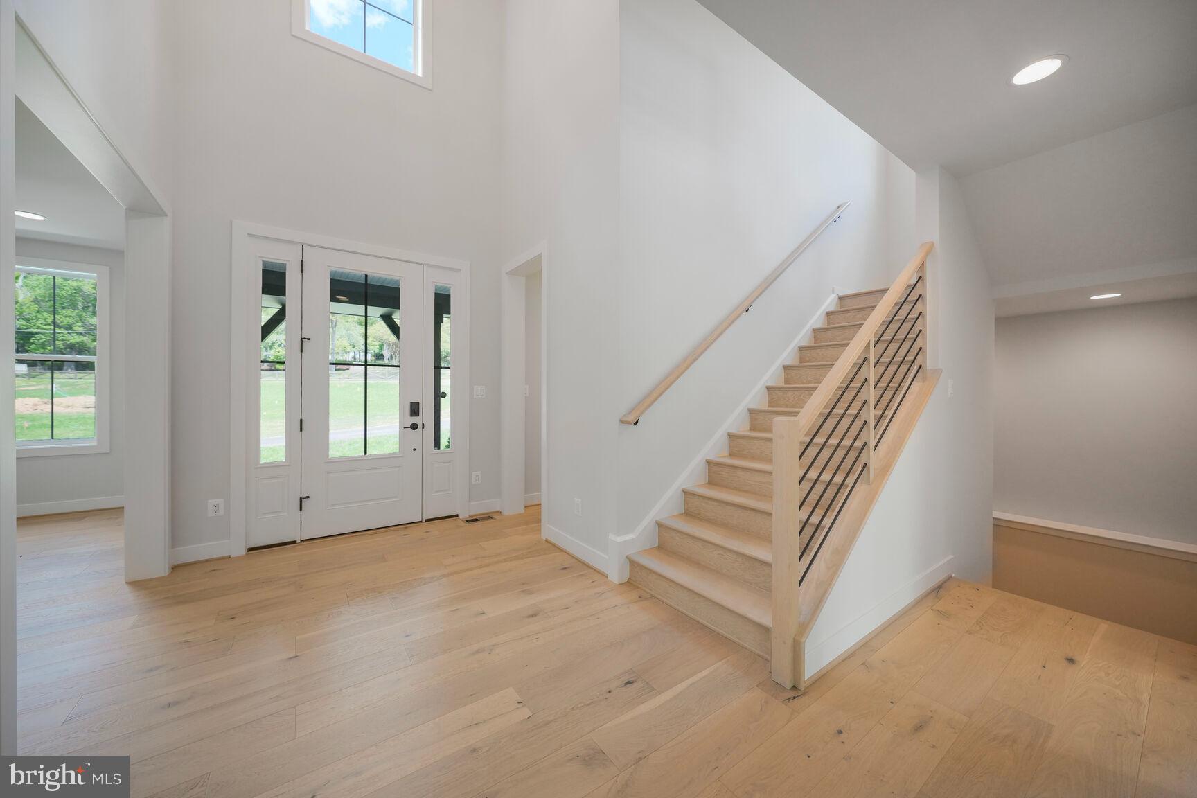 STUART MILL - Residential