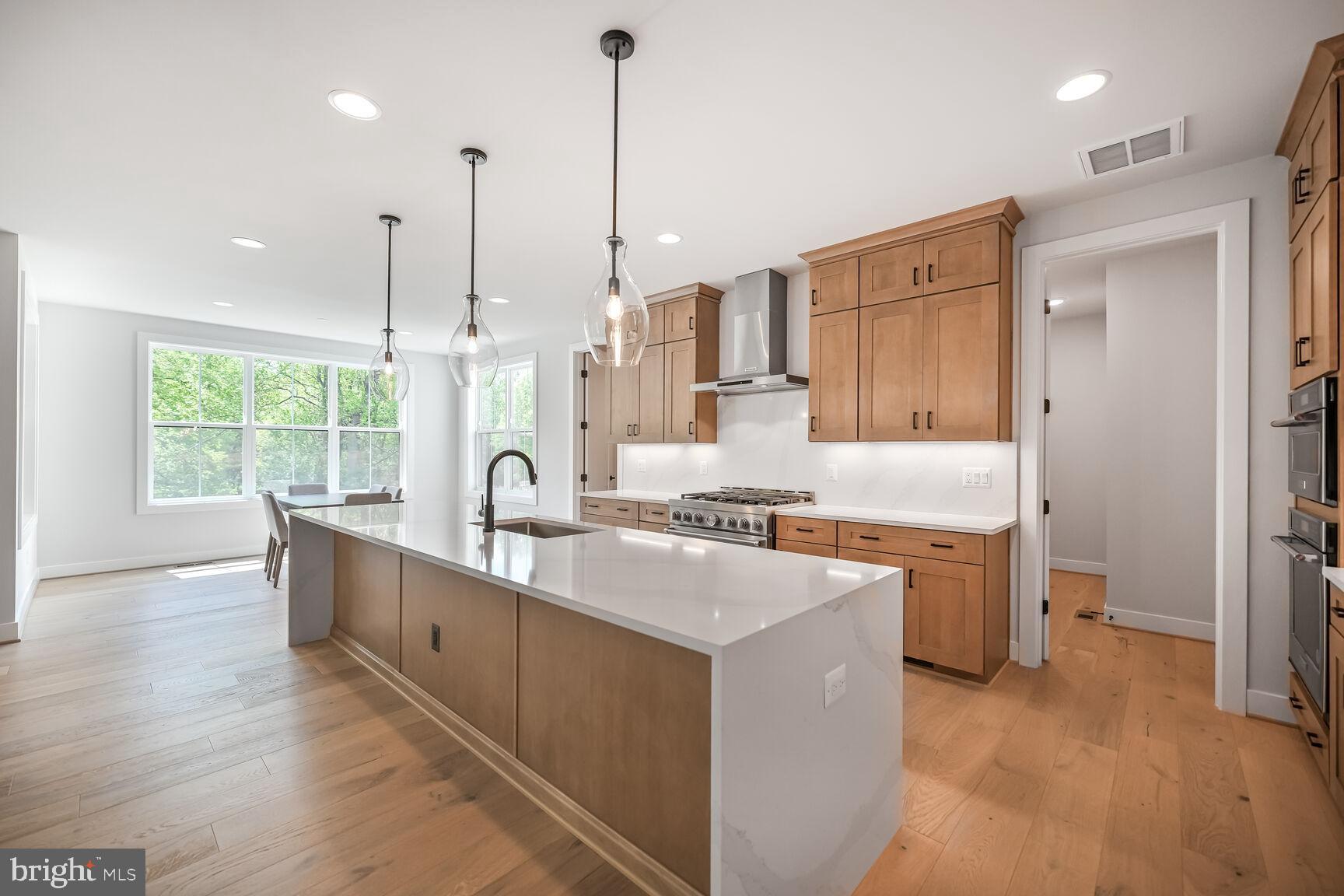 STUART MILL - Residential