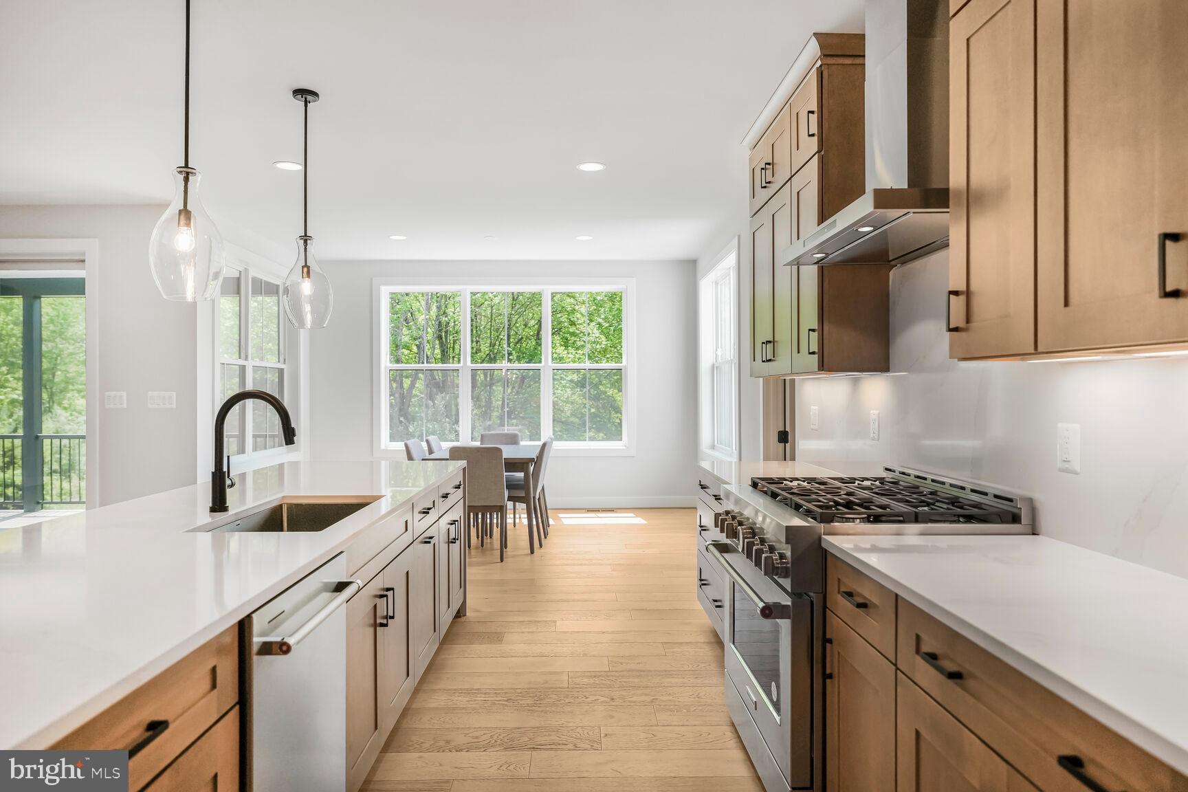 STUART MILL - Residential