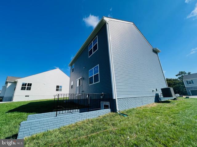 SENSENY VILLAGE - Residential Lease