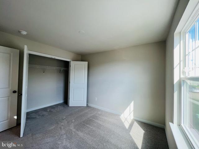 SENSENY VILLAGE - Residential Lease