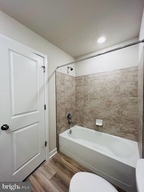 SENSENY VILLAGE - Residential Lease