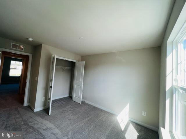 SENSENY VILLAGE - Residential Lease