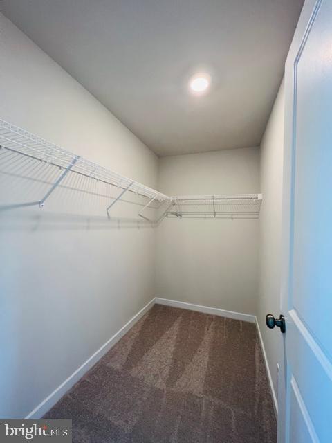 SENSENY VILLAGE - Residential Lease