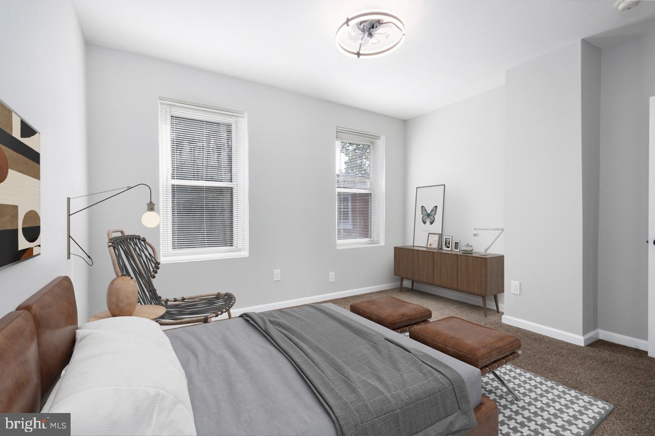 STRAWBERRY MANSION - Residential