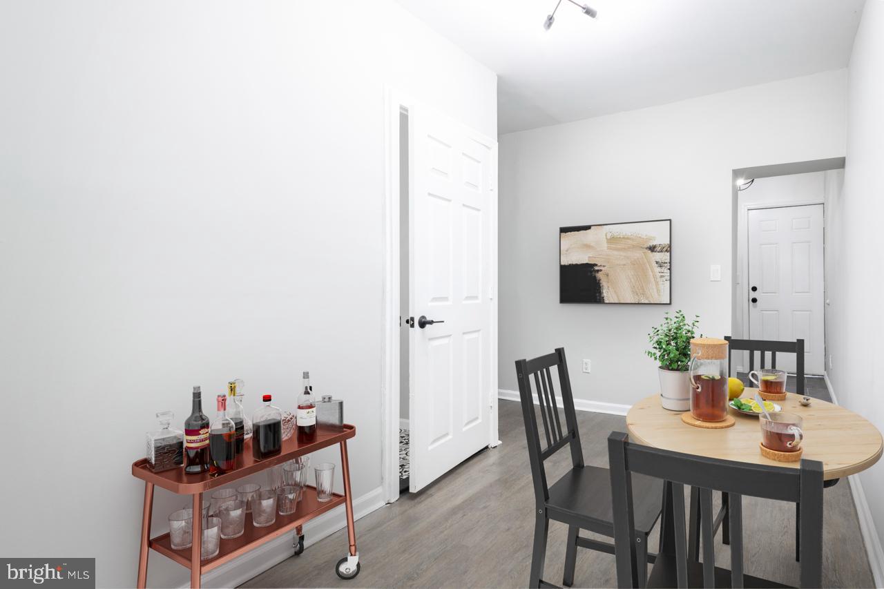 STRAWBERRY MANSION - Residential