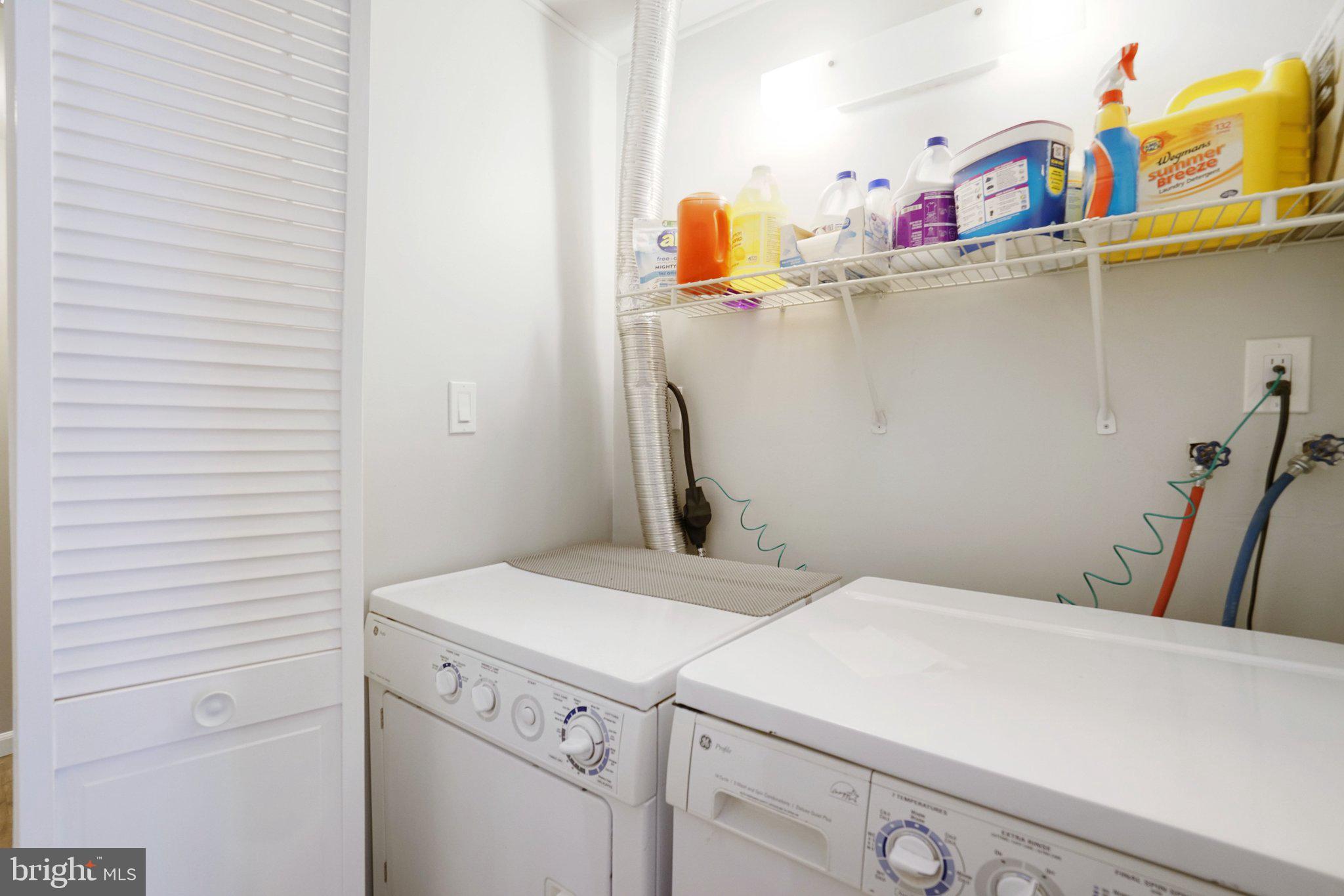 BURKE CENTRE - Residential