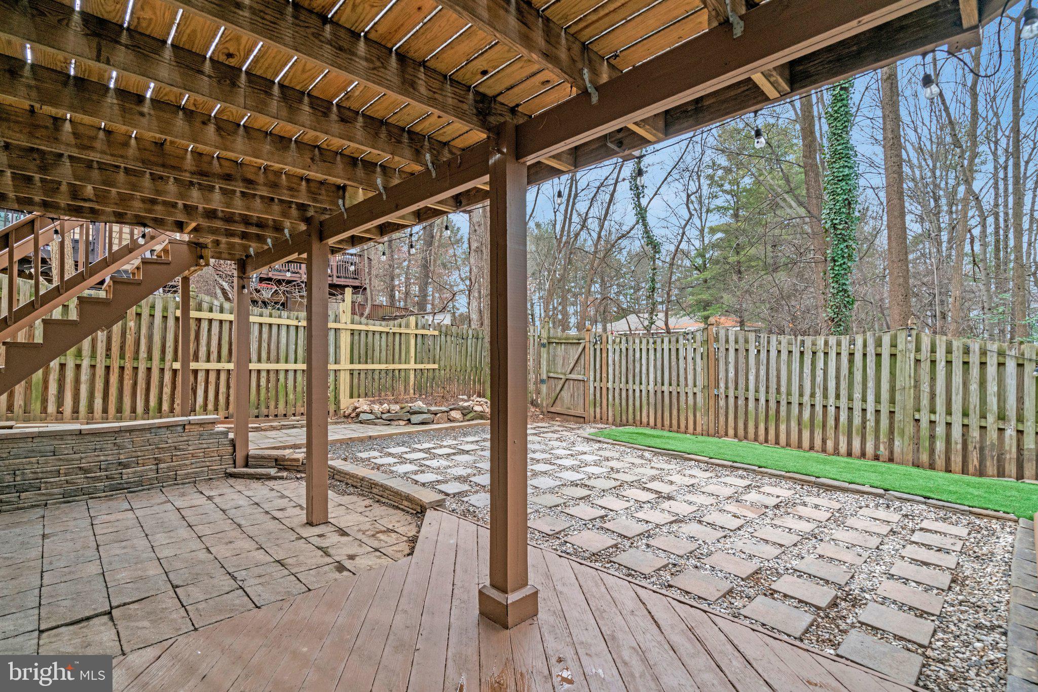 BURKE CENTRE - Residential