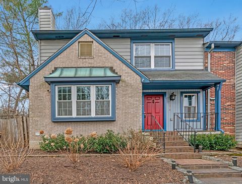 Burke 37 5918 ROBERTS COMMON COURT BURKE VA 22015