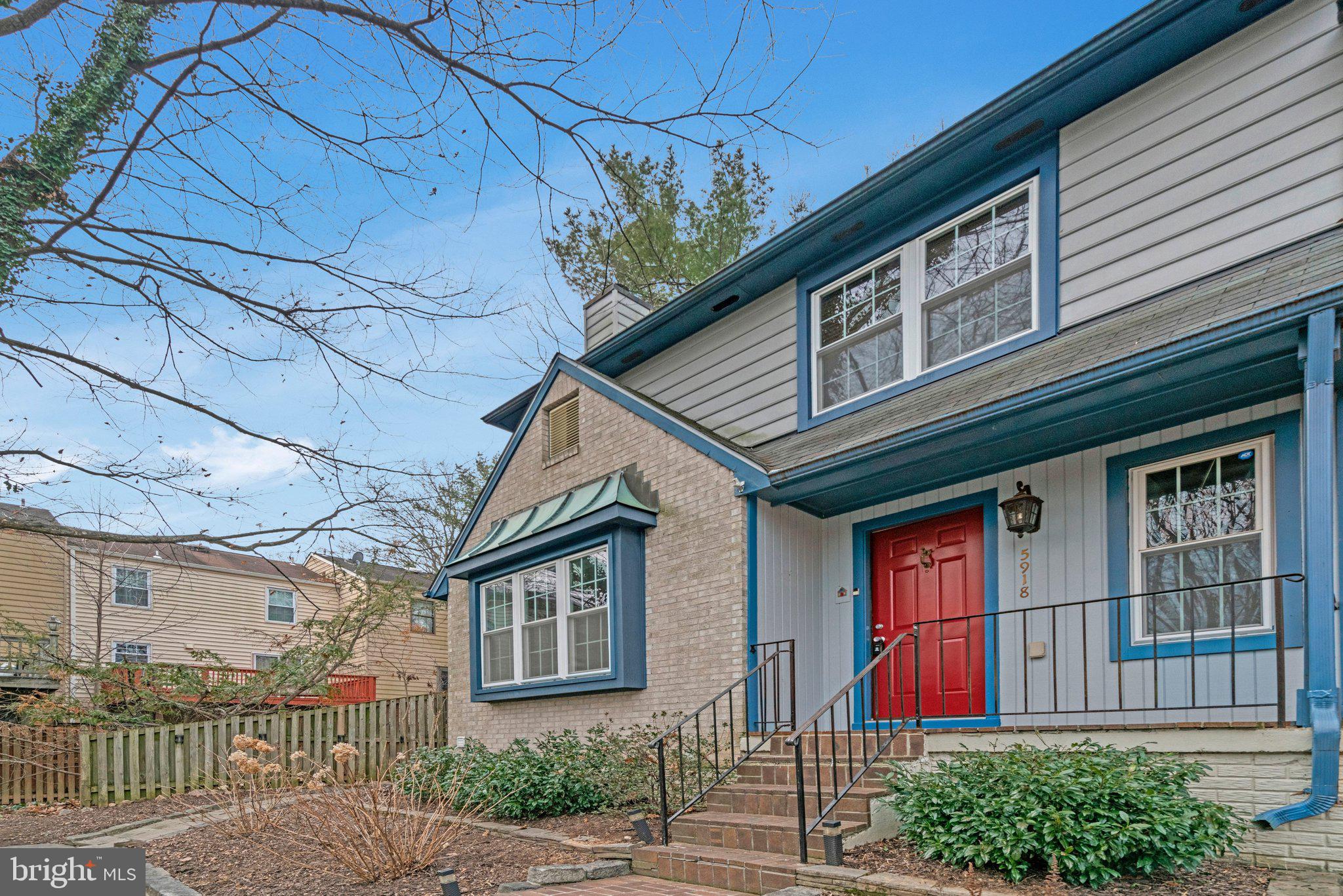 5918 ROBERTS COMMON COURT