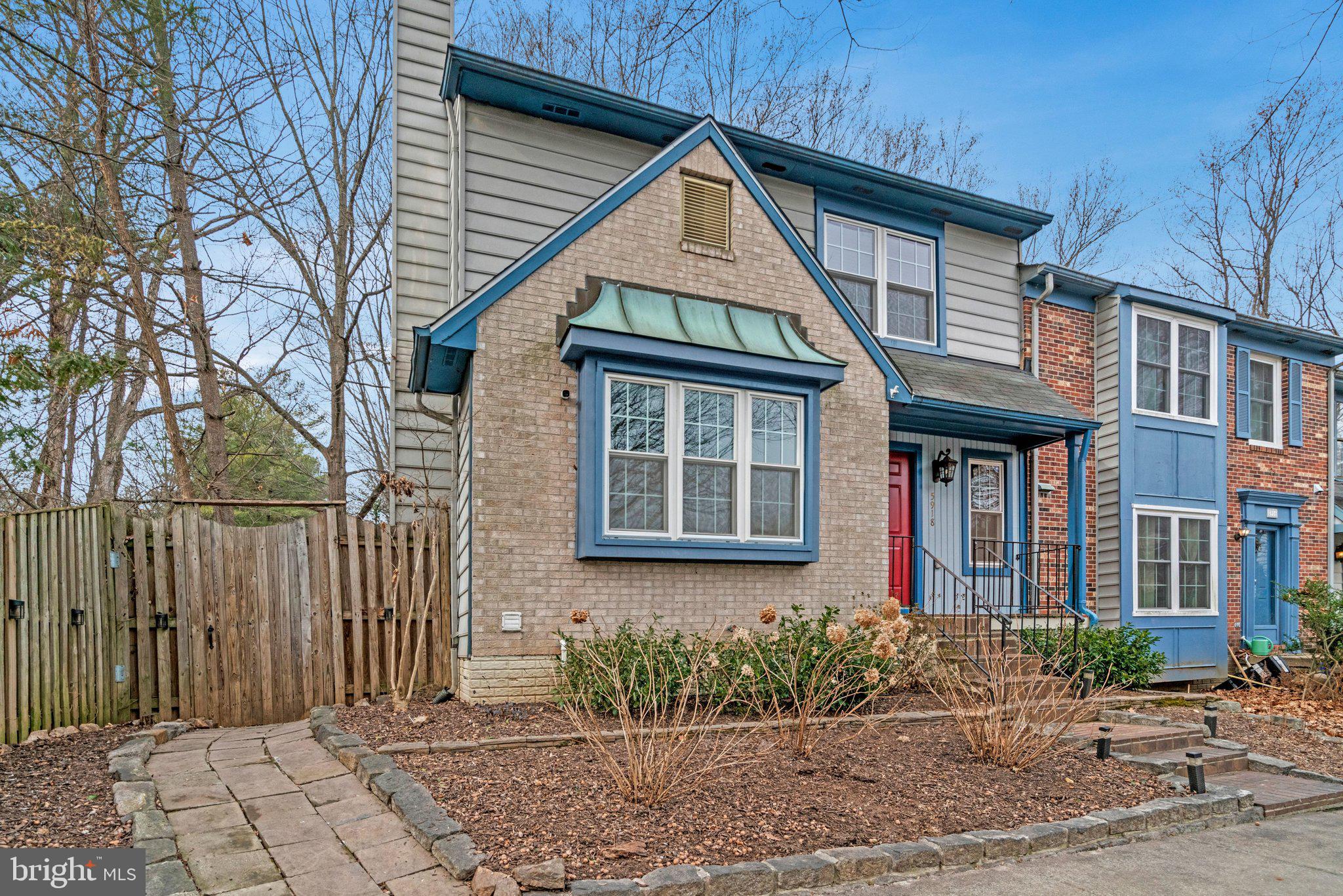 5918 ROBERTS COMMON COURT