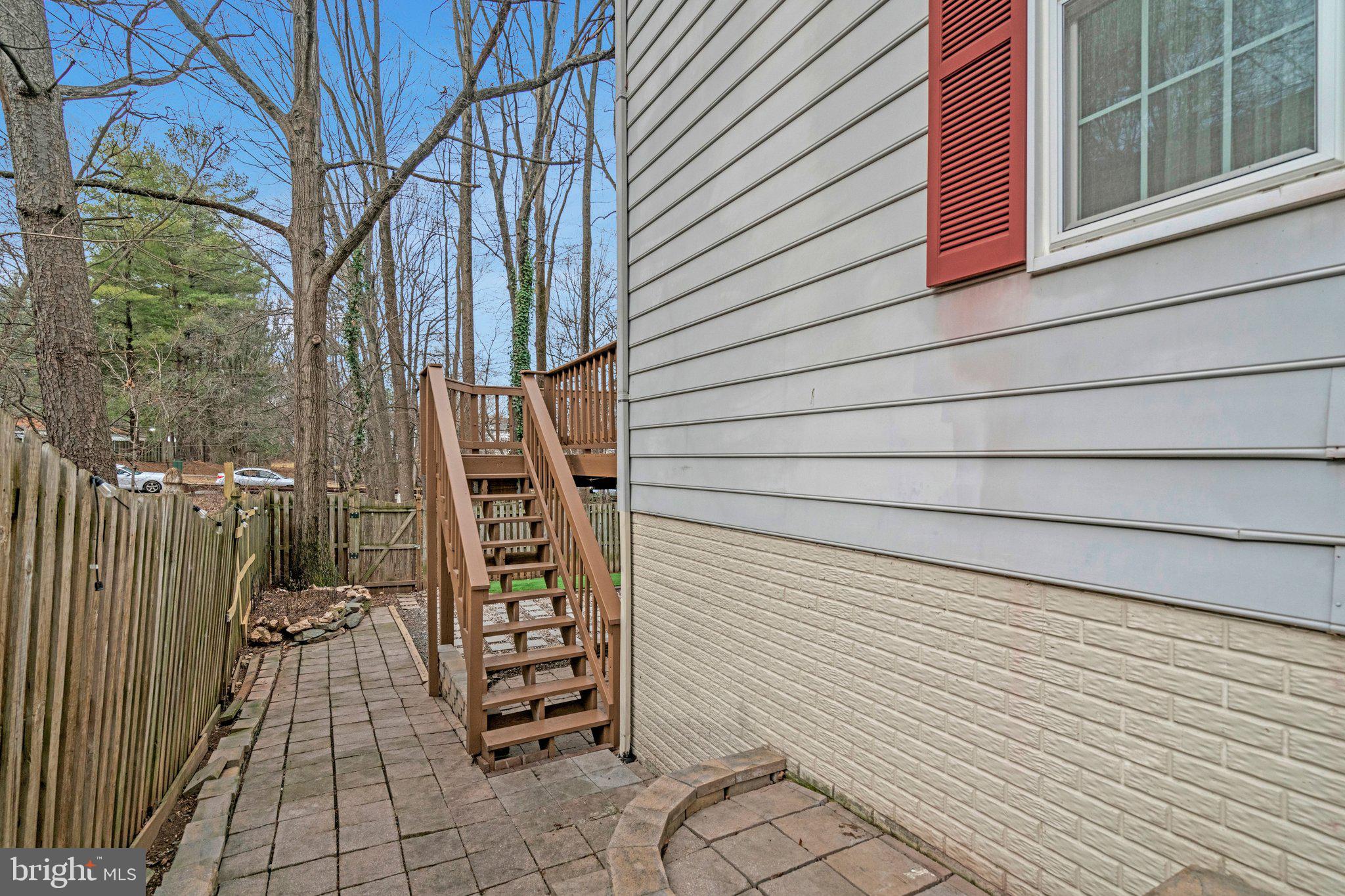 BURKE CENTRE - Residential