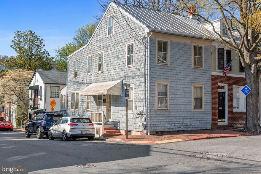 Here is your excellent investment opportunity in this perfect in town location with  three  turnkey apartment units and a parking space. All units have separate entrances, utilities and washers and dryers. Each sunny apartment has a great floor plan and a perfect rental history with current city licenses in place.  Top level apt. has loft. Great for owner occupied with one long term and one short term rental or building can be easily renovated for single family use. Beautiful waterfront park with water access is one block away and Main Street is 3 blocks away!