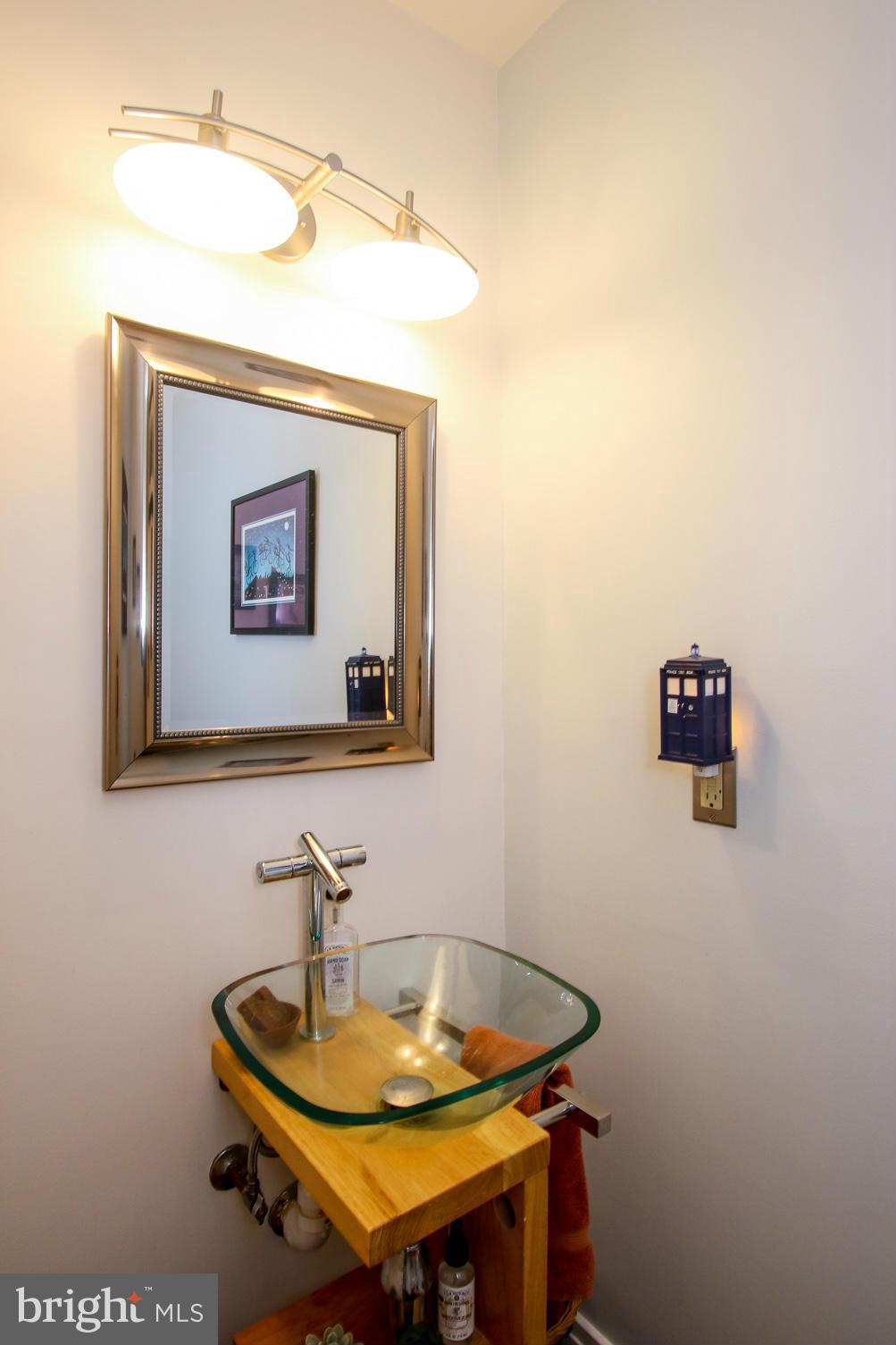 LAURELFORD - Residential