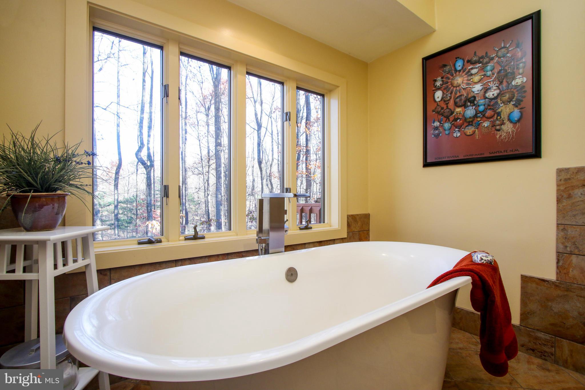 LAURELFORD - Residential