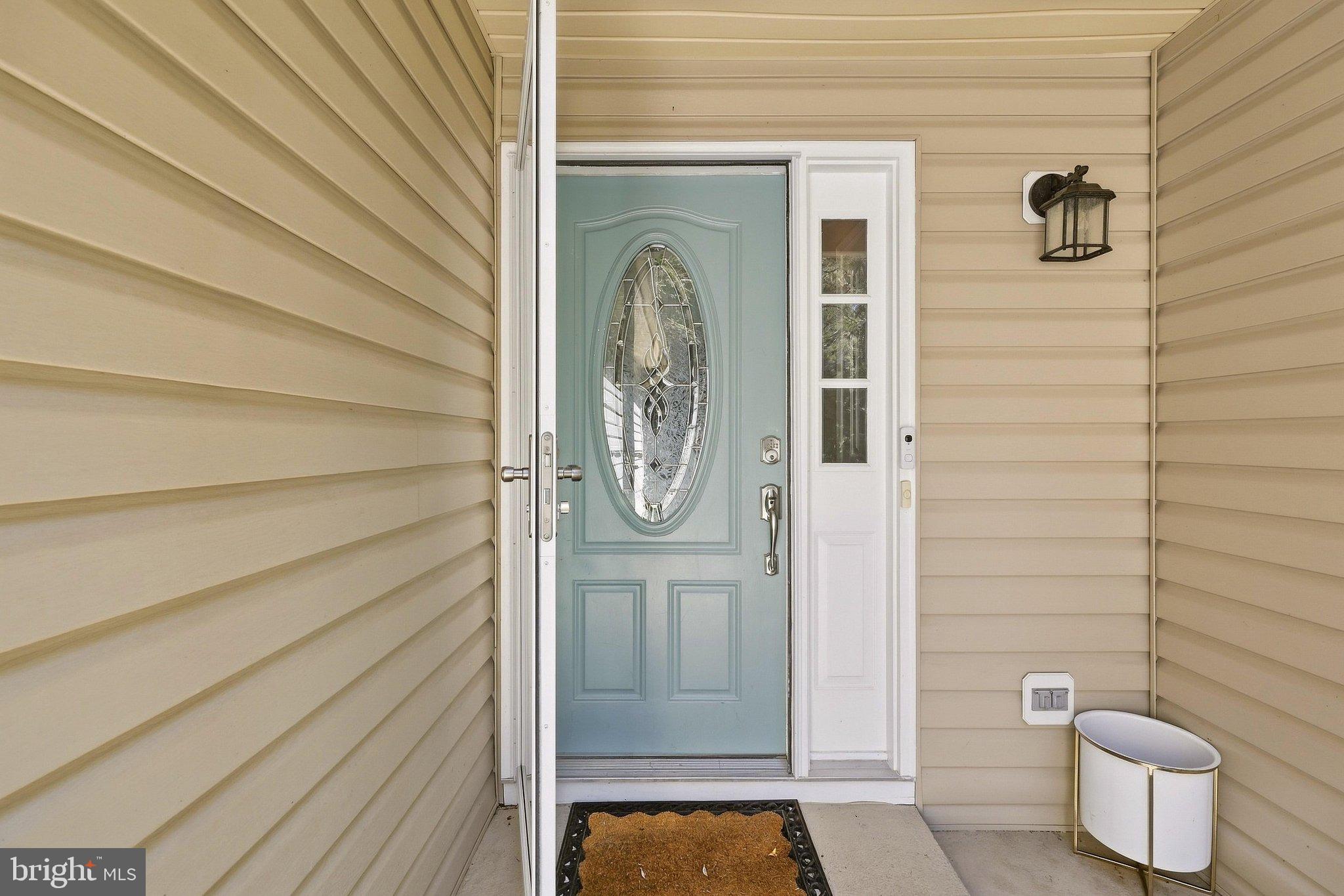 323 STRATFORD CIRCLE