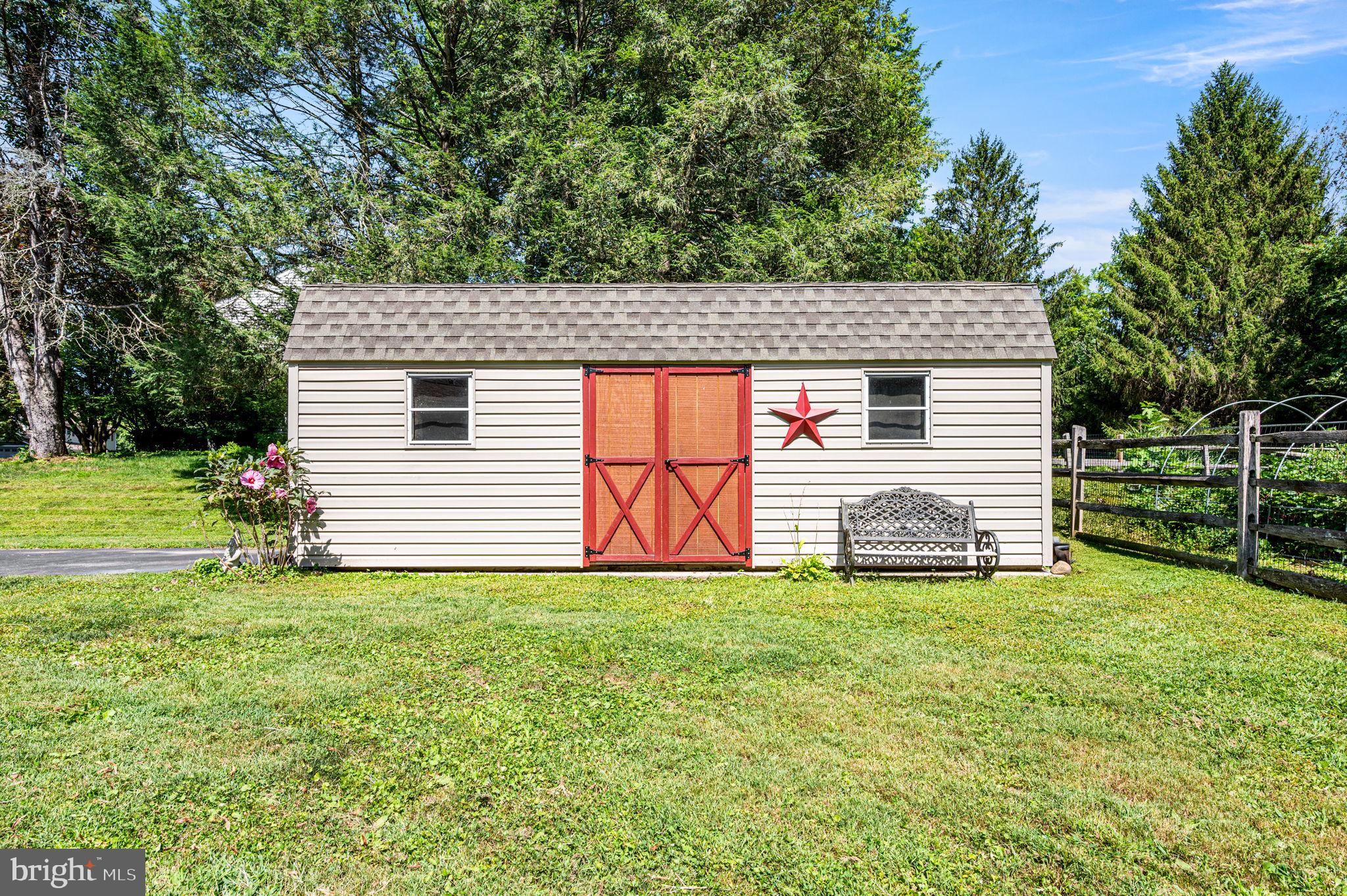 GRAND OAK RUN - Residential