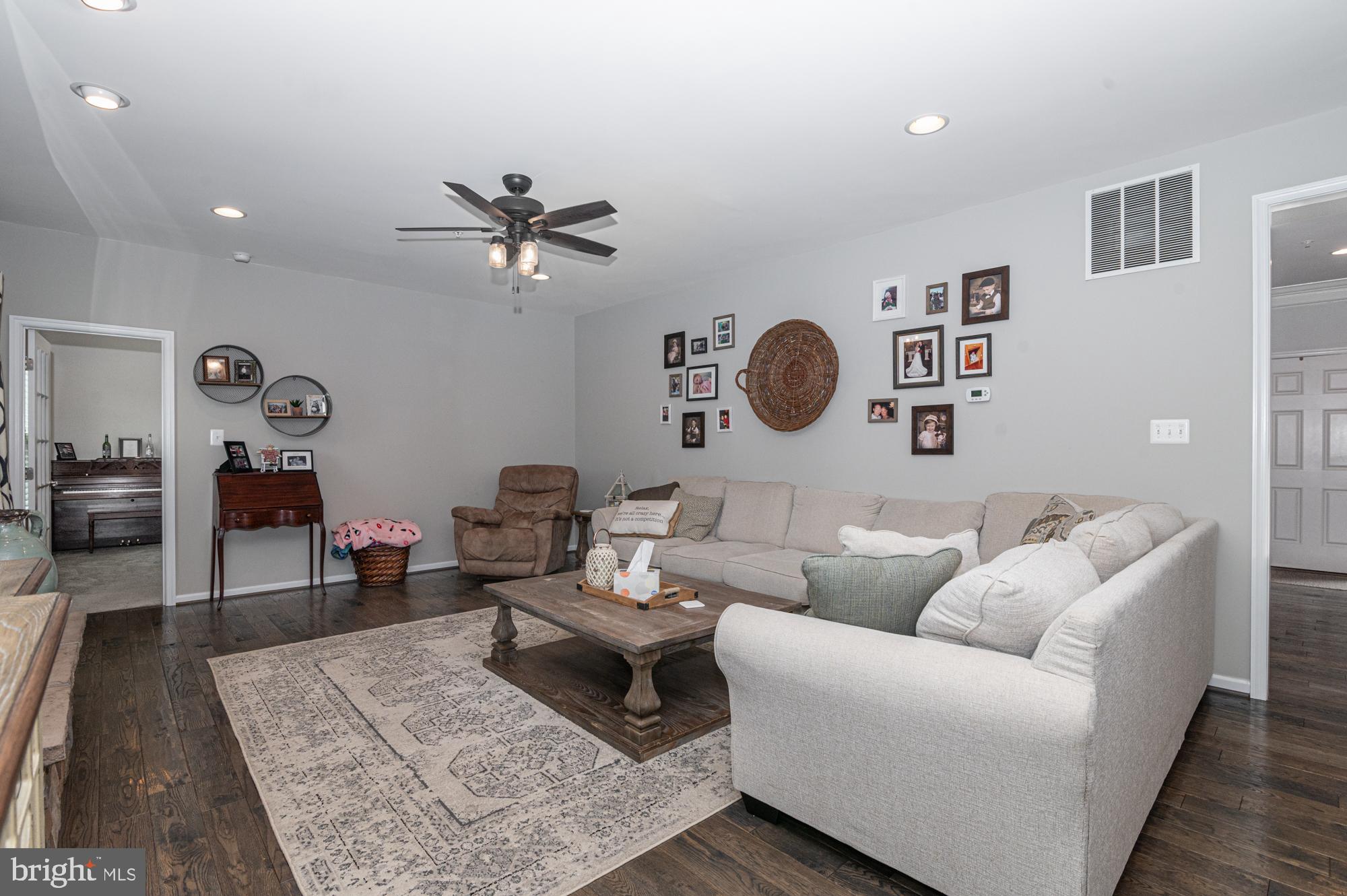 BRUNSWICK CROSSING - Residential Lease