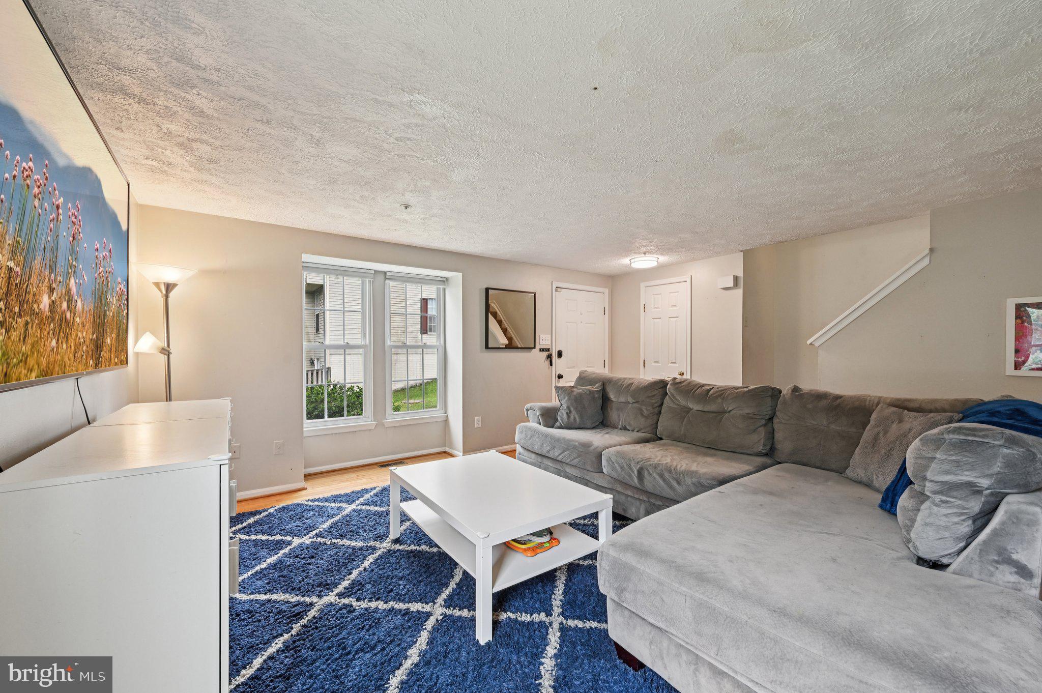 8924 OXLEY FOREST COURT