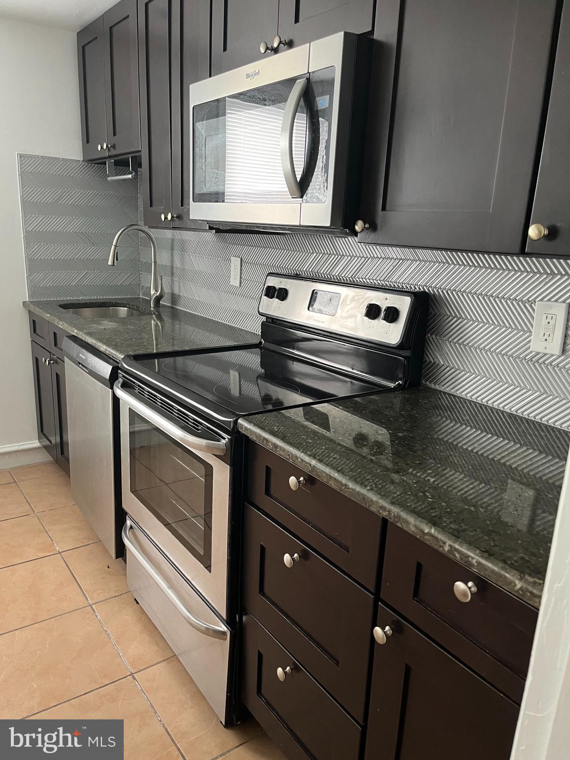 ARDMORE - Residential Lease