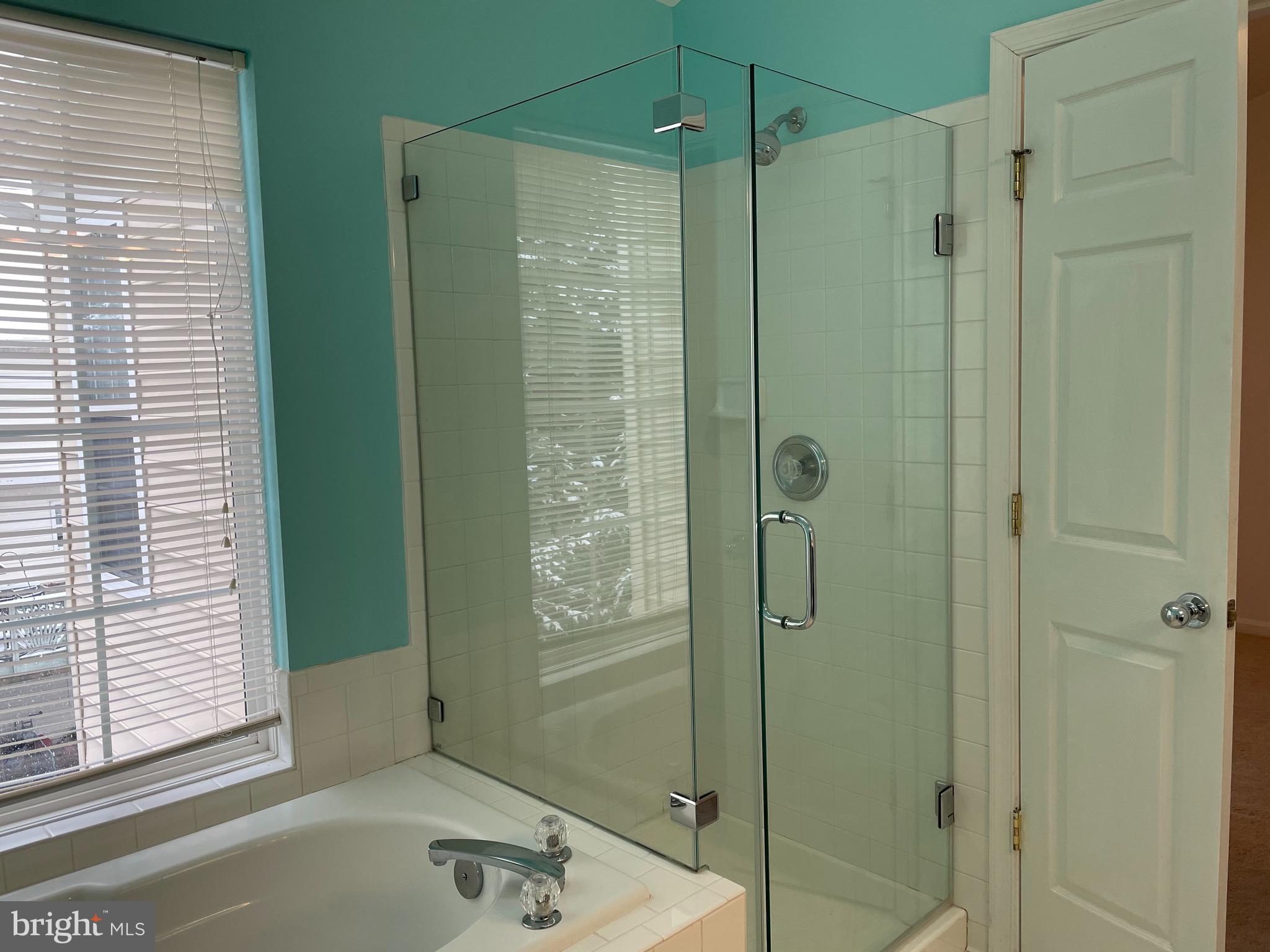 RIDGELEIGH - Residential Lease