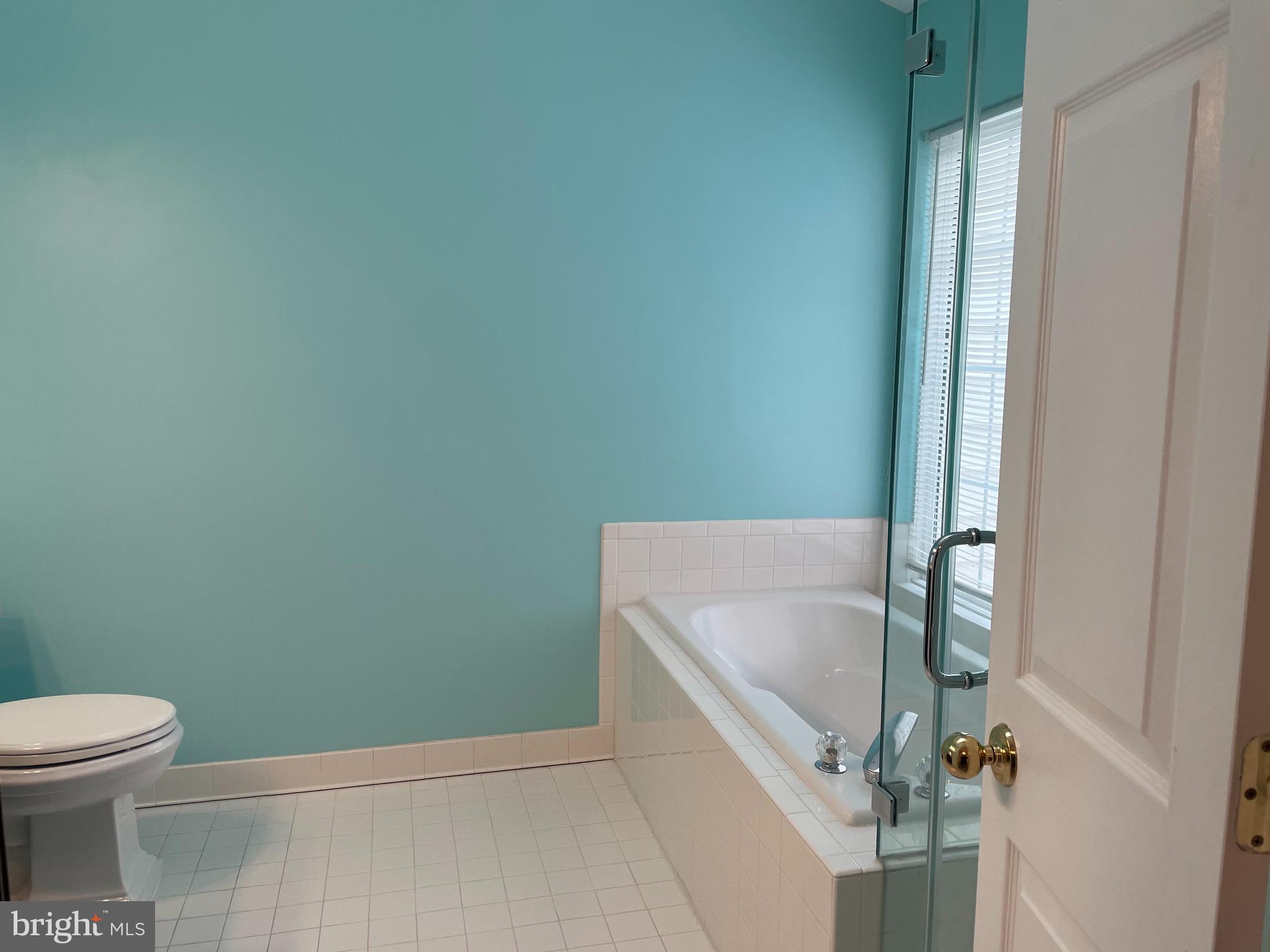 RIDGELEIGH - Residential Lease