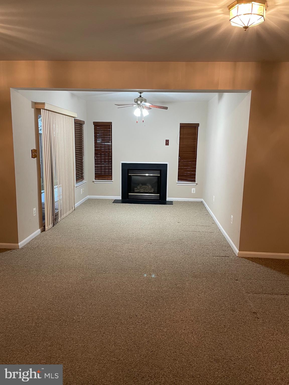 RIDGELEIGH - Residential Lease