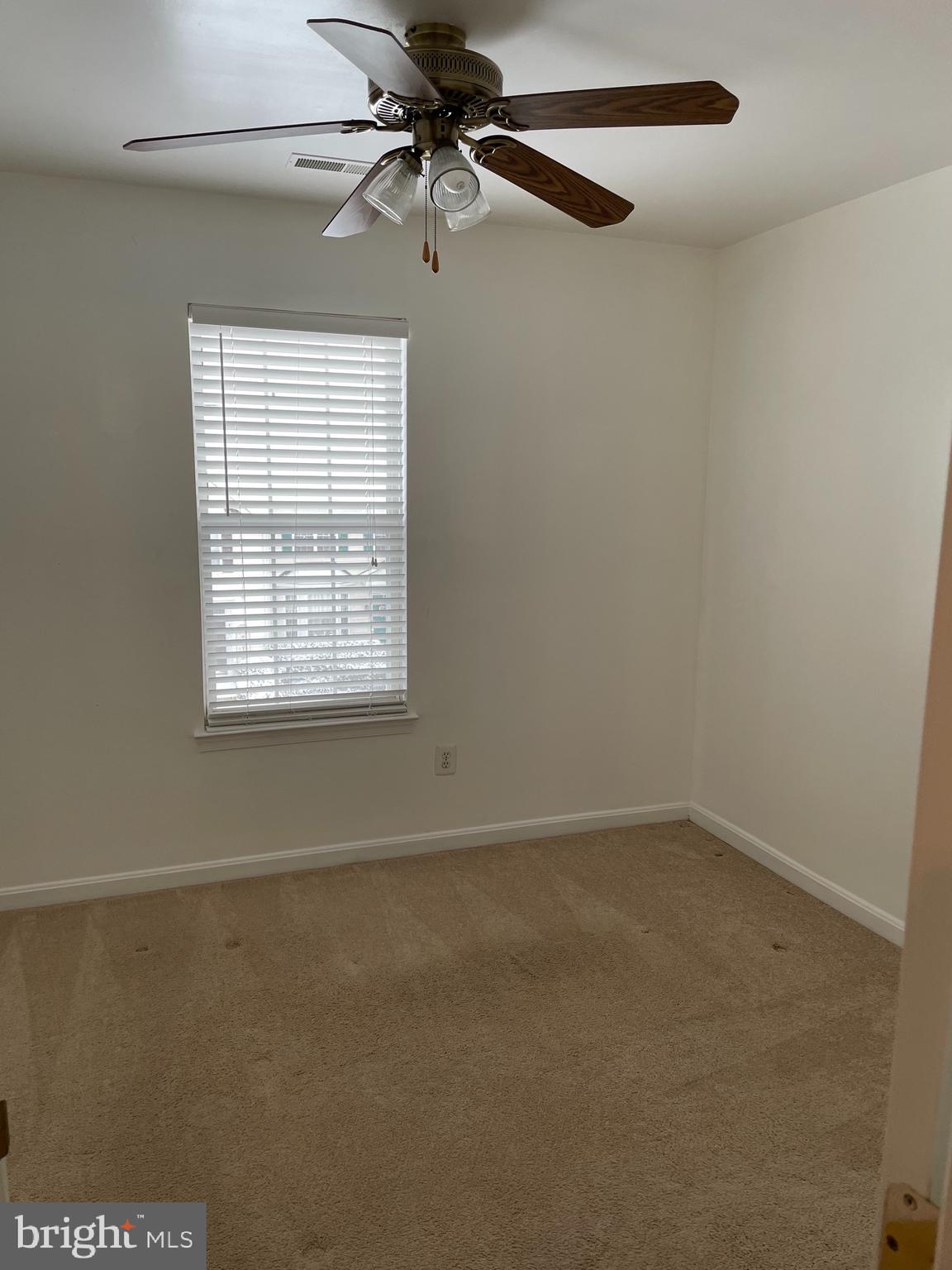 RIDGELEIGH - Residential Lease