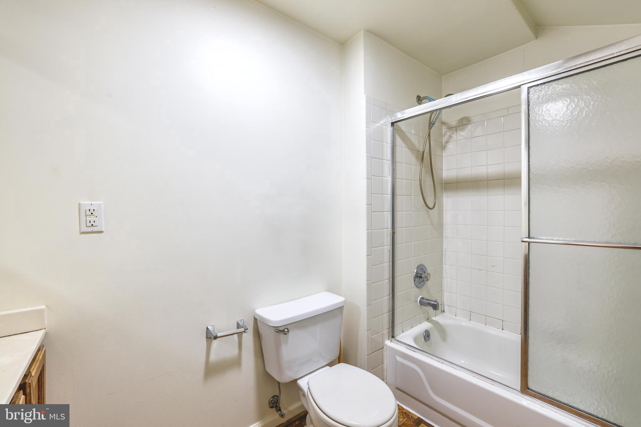 HYATTSVILLE HILLS - Residential