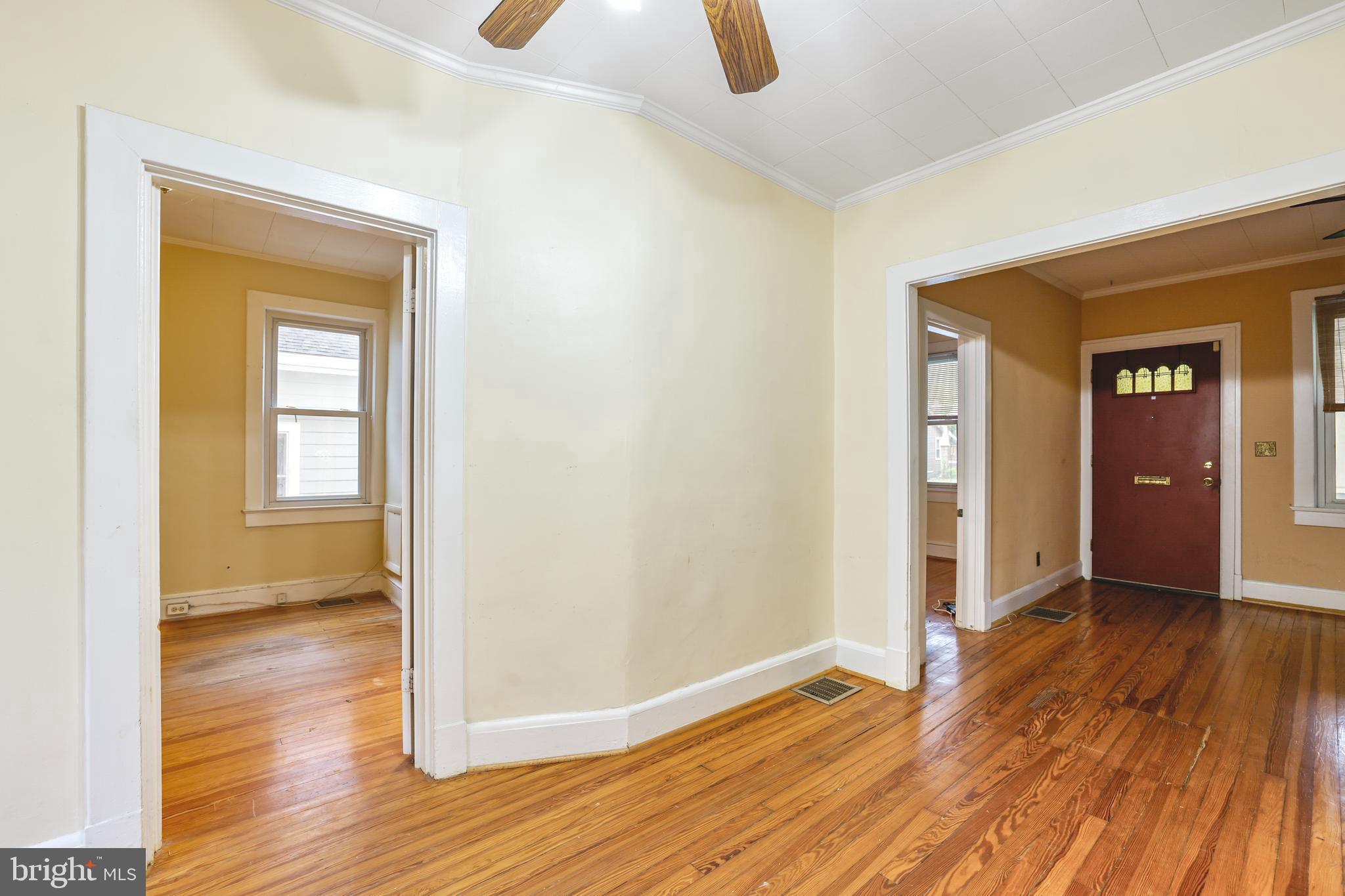 HYATTSVILLE HILLS - Residential