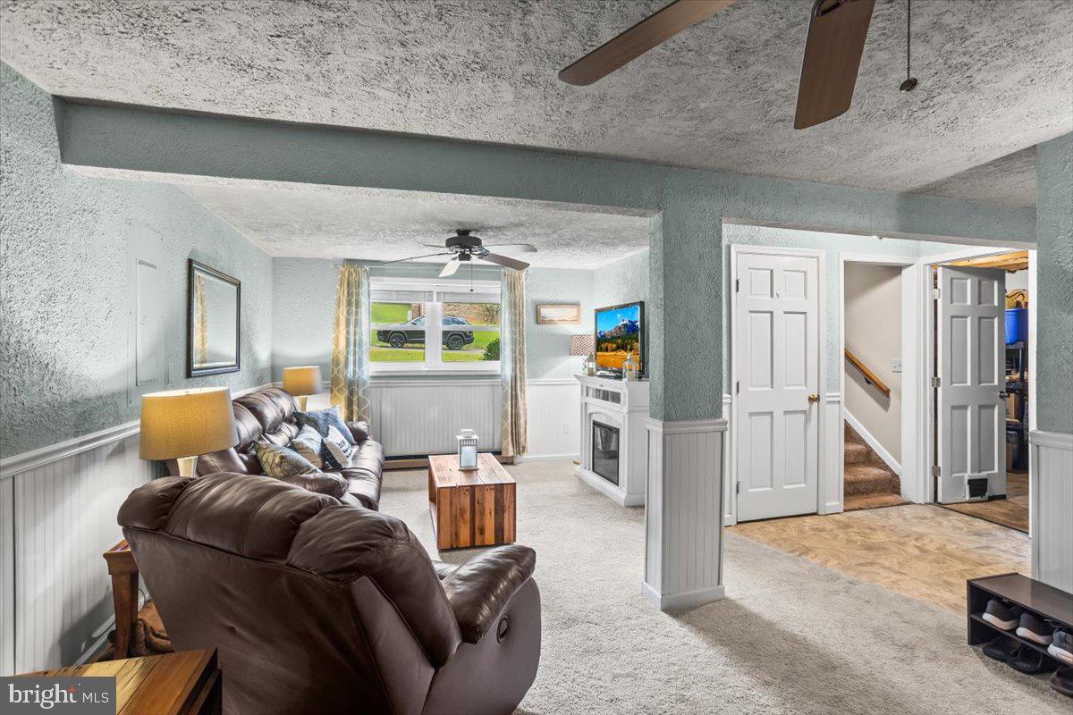 SHERWOOD FOREST - Residential