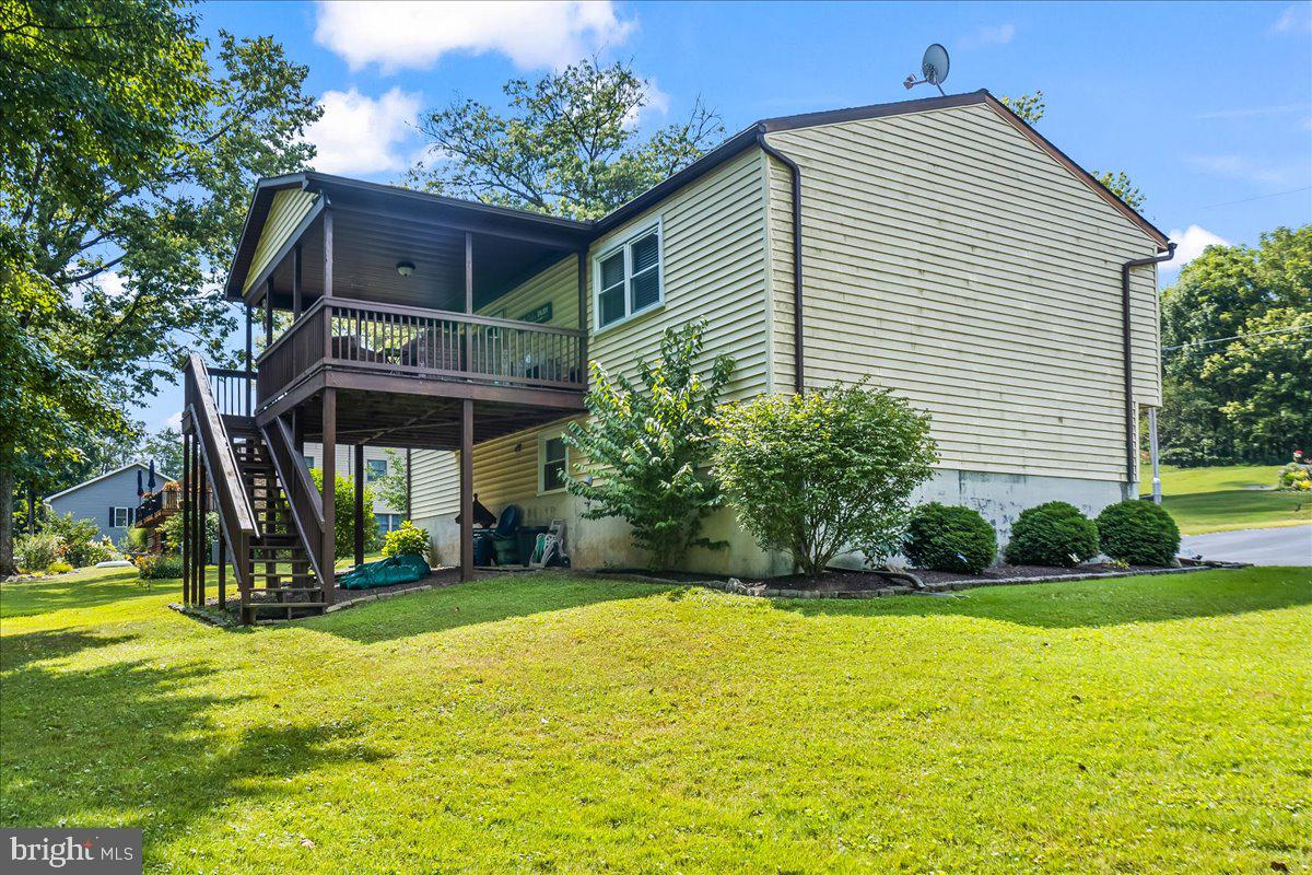 SHERWOOD FOREST - Residential