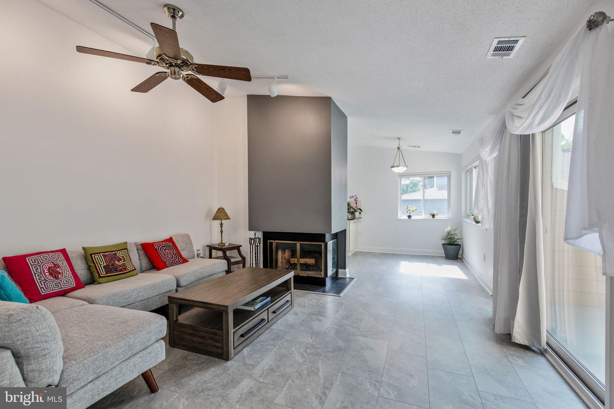 VILLARIDGE - Residential Lease