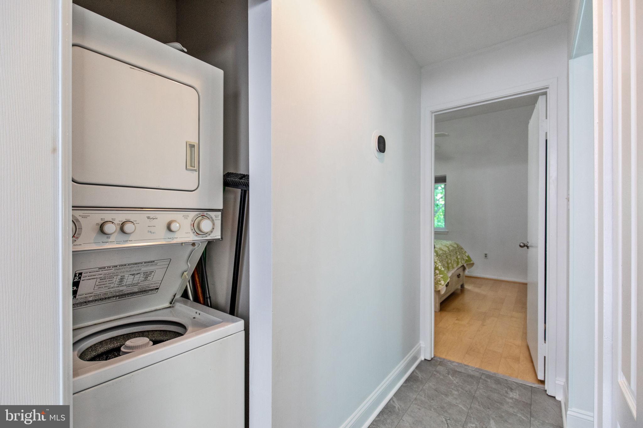 VILLARIDGE - Residential Lease