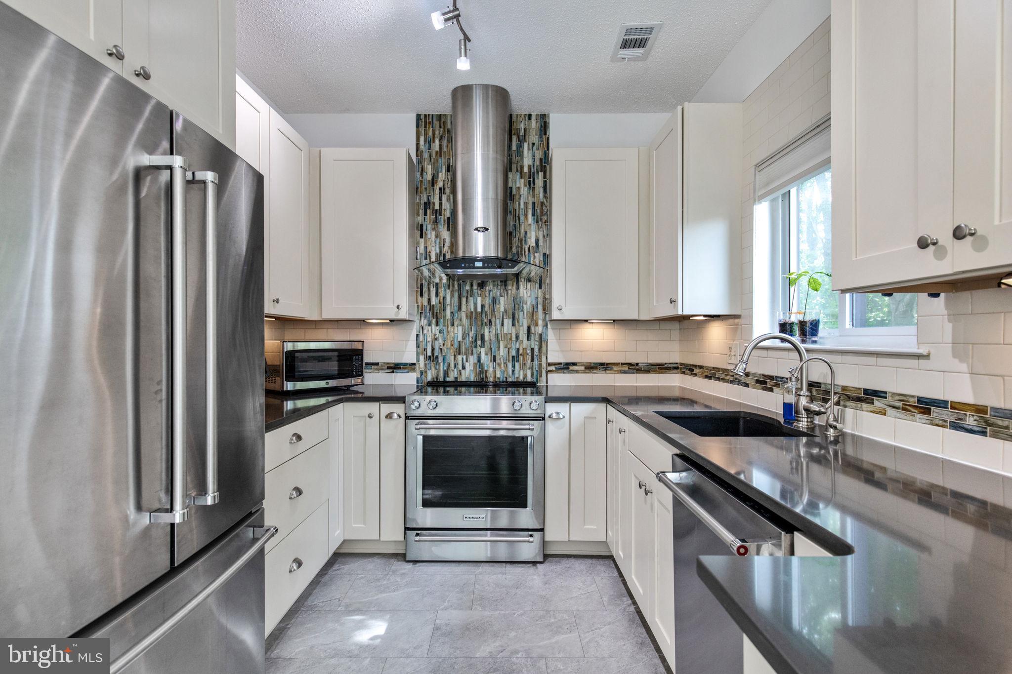 VILLARIDGE - Residential Lease